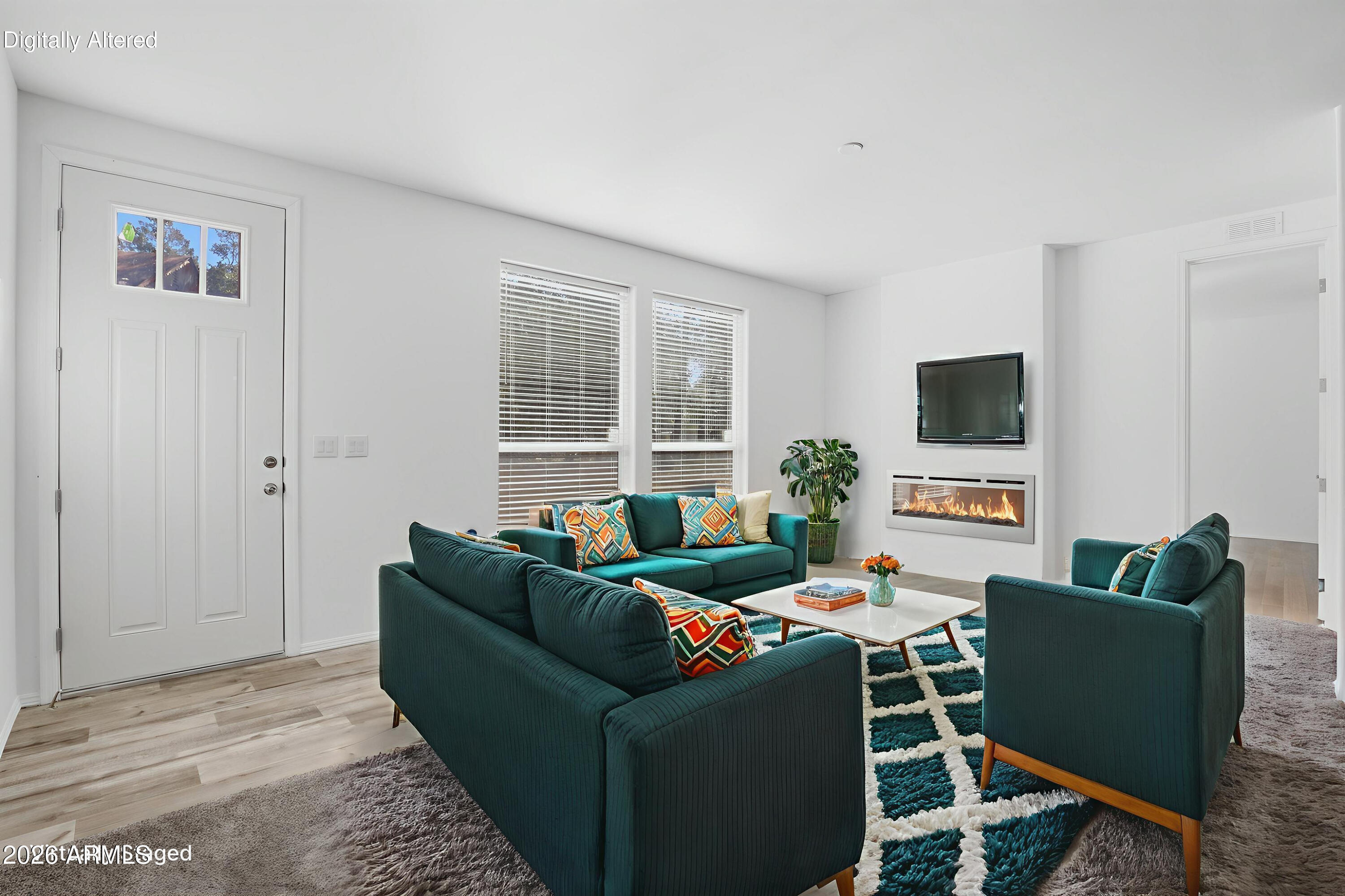 411 E Idle Circle