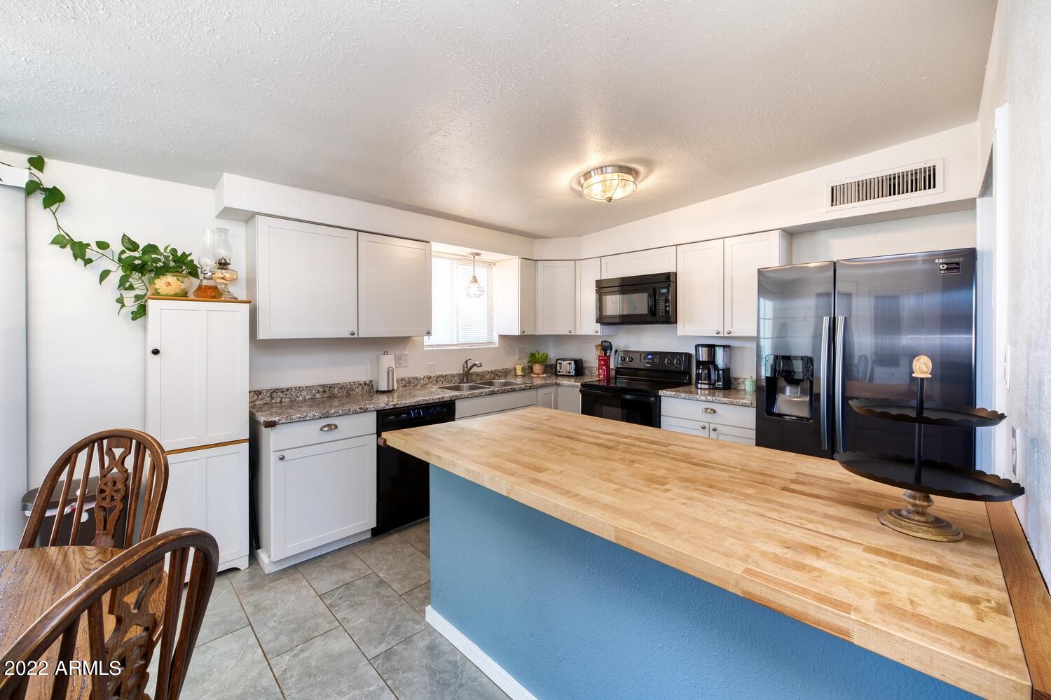 HUACHUCA VILLAGE ANNEX - Residential