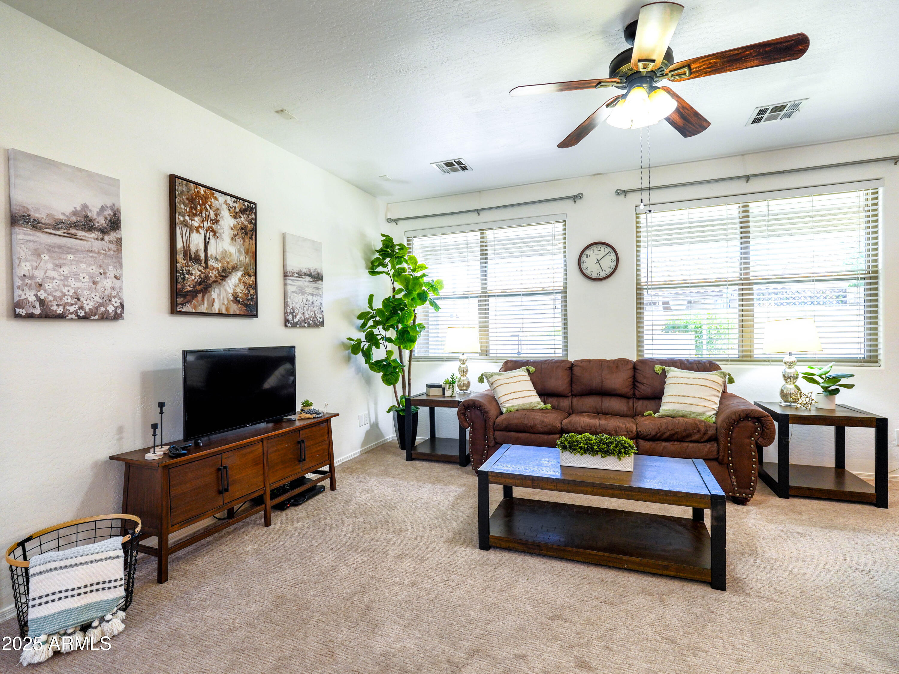 19403 E ARROWHEAD Trail