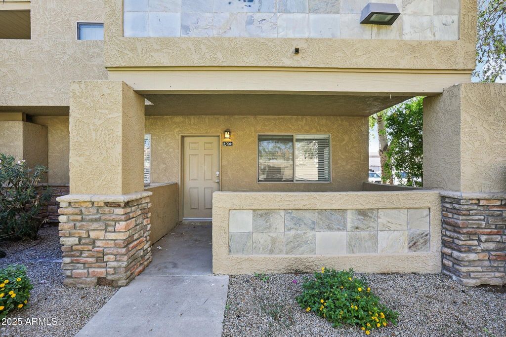 Photo of 303 N Miller Road #1001, Scottsdale, AZ 85257 (MLS # 6934736)
