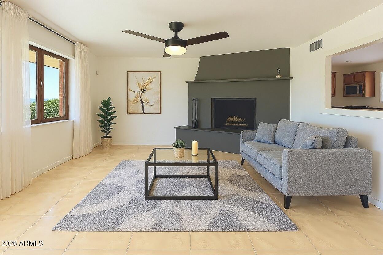 4980 N HILLCREST Drive