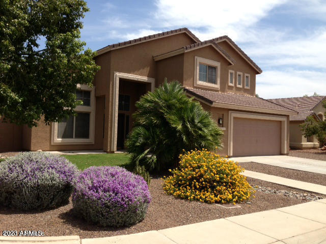 6824 W ROSE GARDEN Lane