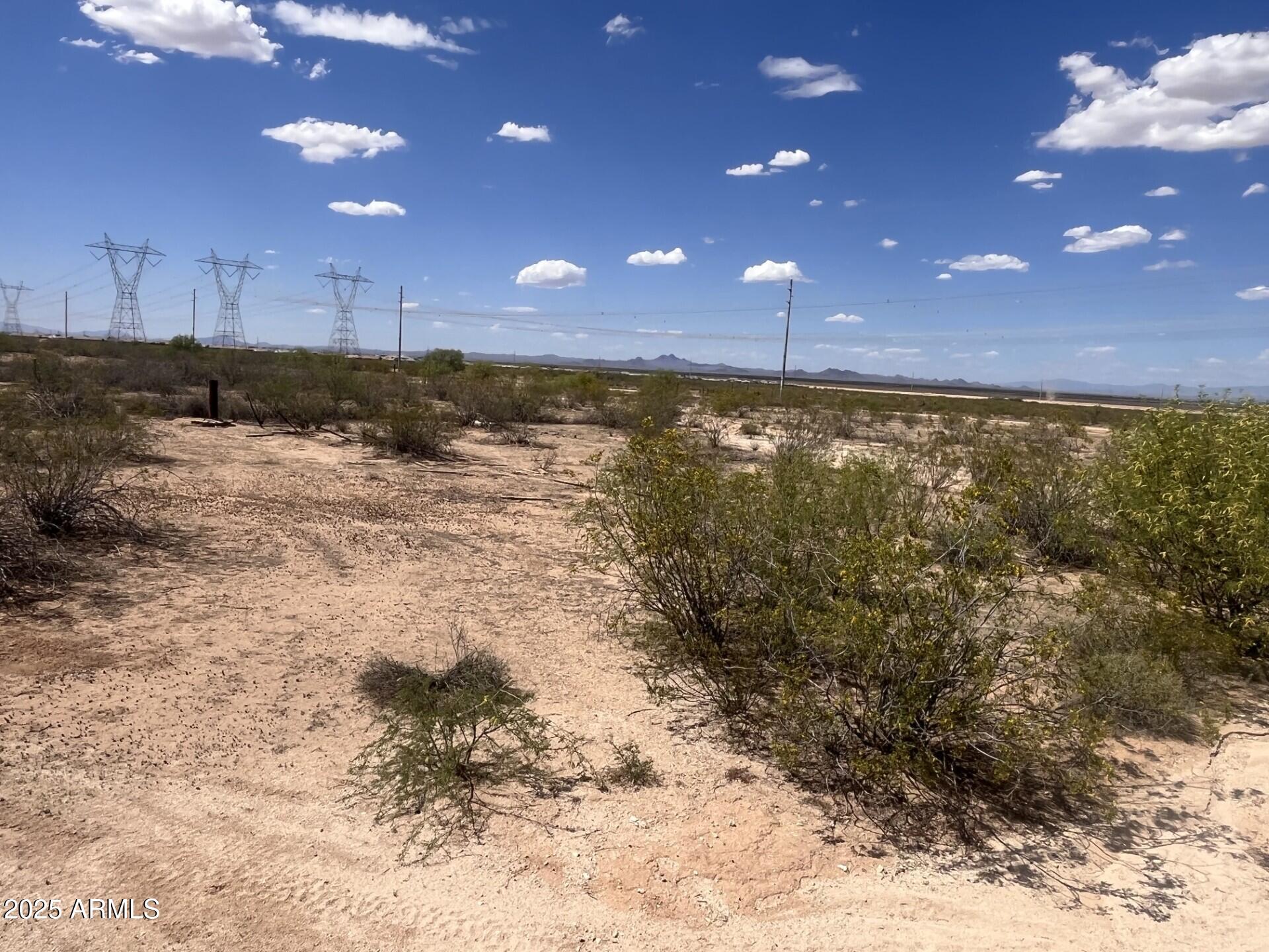 00FG N 251st Avenue F & G