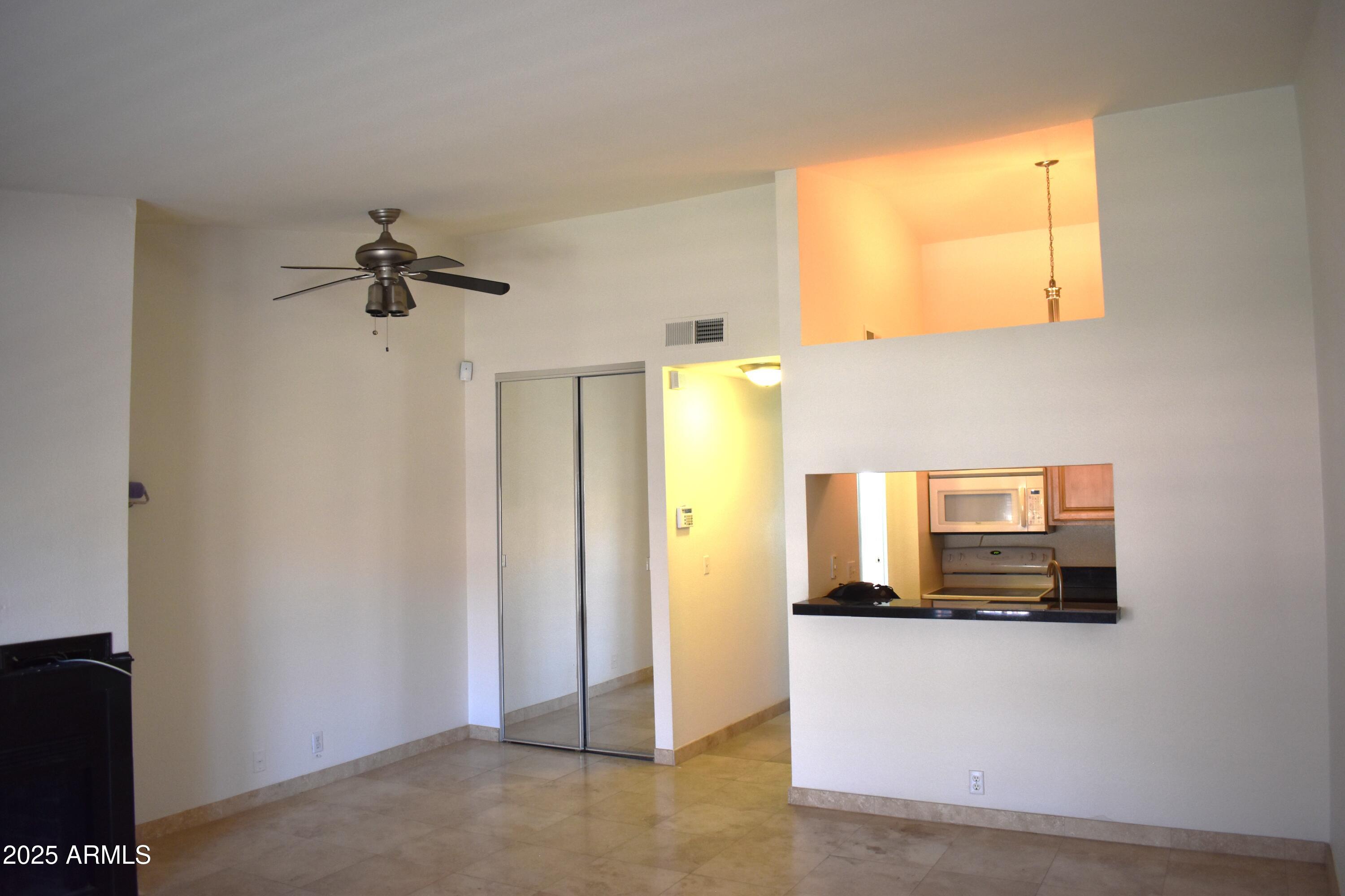 14203 N 19TH Avenue 2029