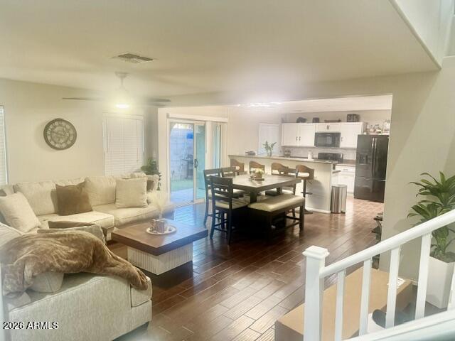 919 S PHEASANT Drive