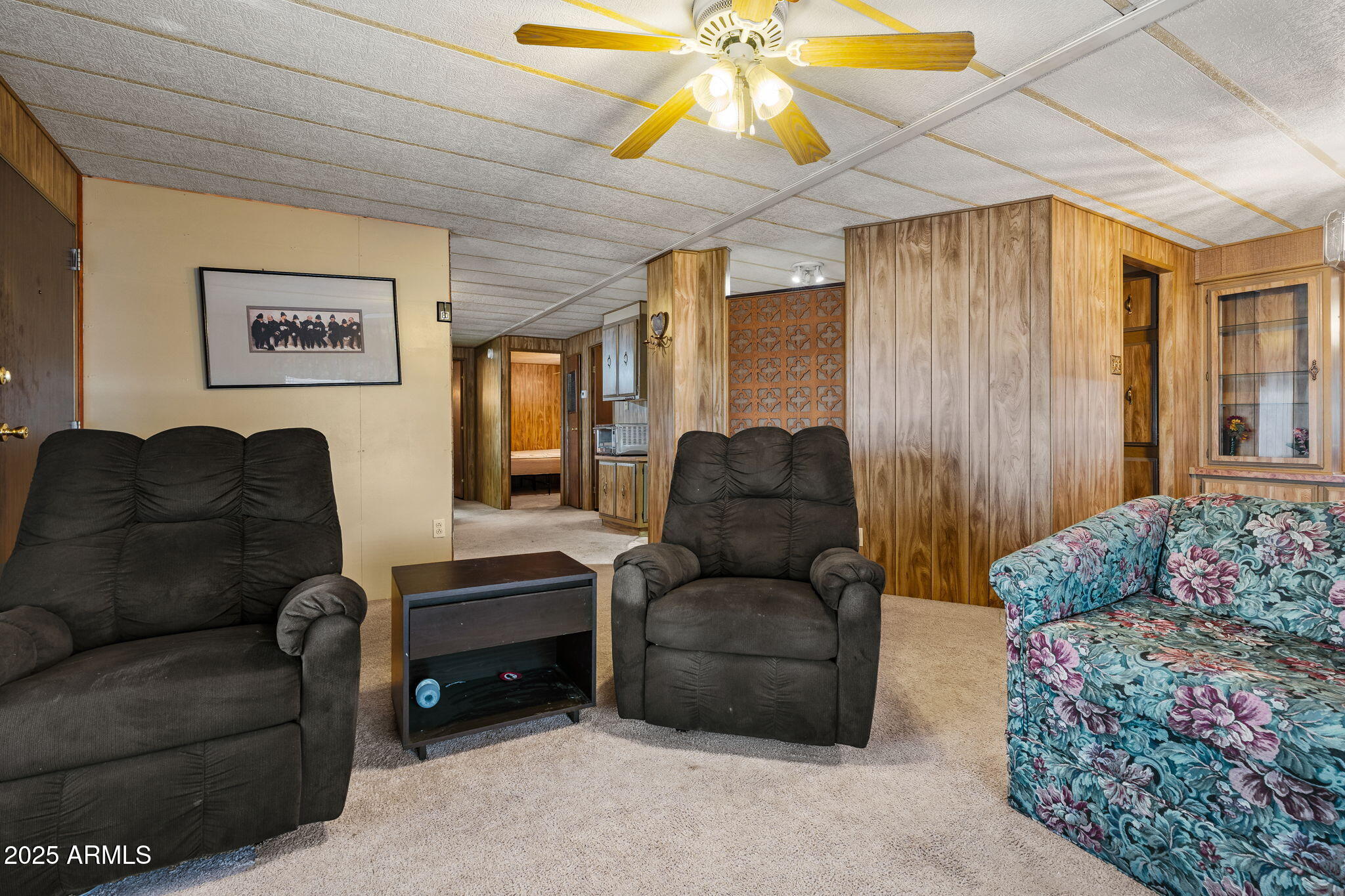 2609 W Southern Avenue 279