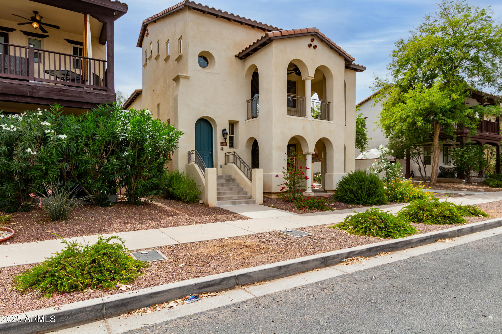2854 N CLAIRE Drive