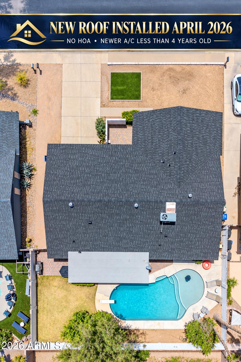 752 W POSADA Avenue