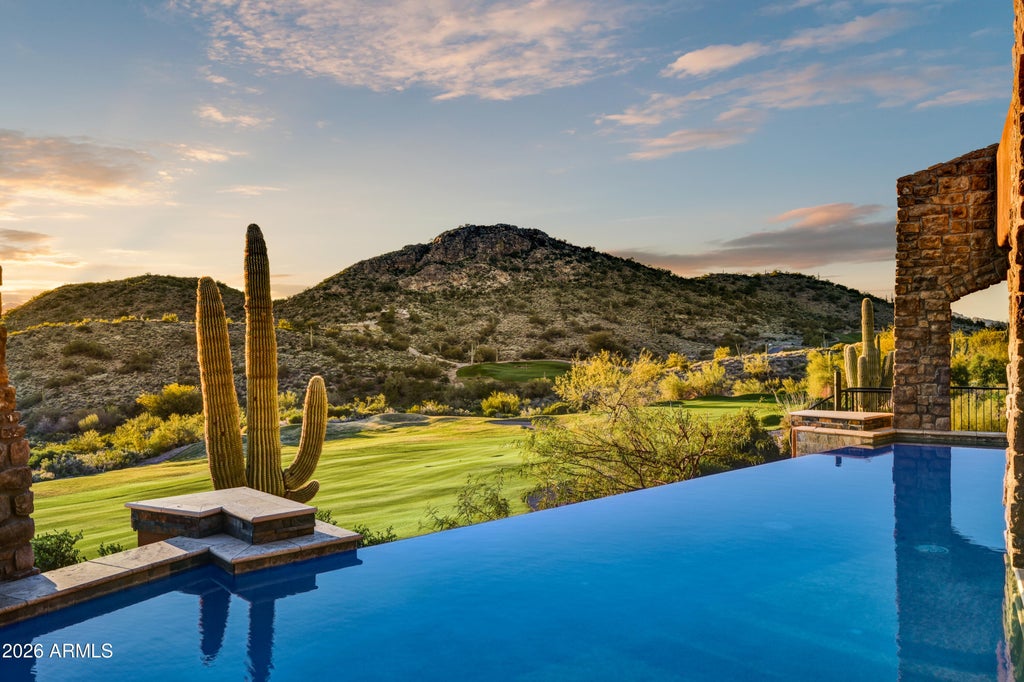 Photo of 9205 E Avenida Fiebre De Oro, Gold Canyon, AZ 85118 (MLS # 7087742)