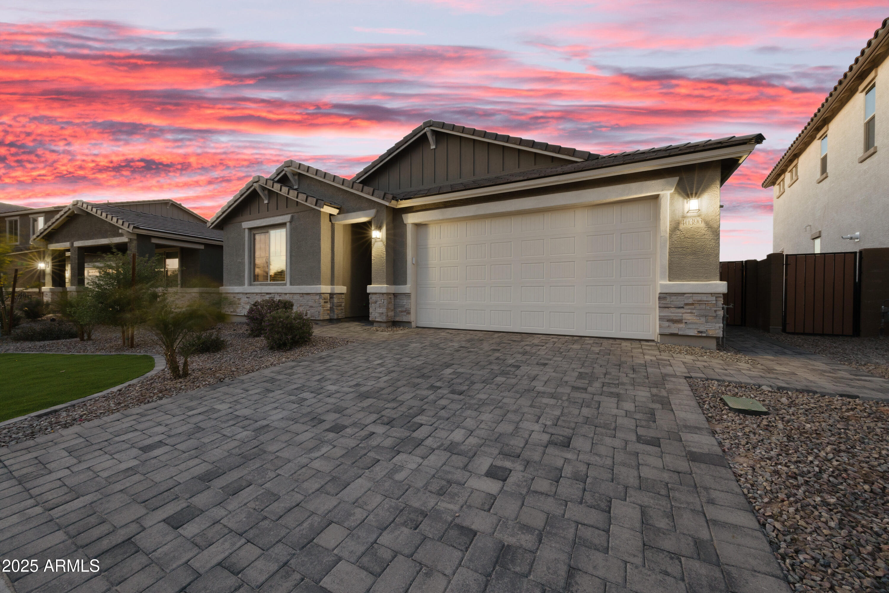 40396 W WADE Drive