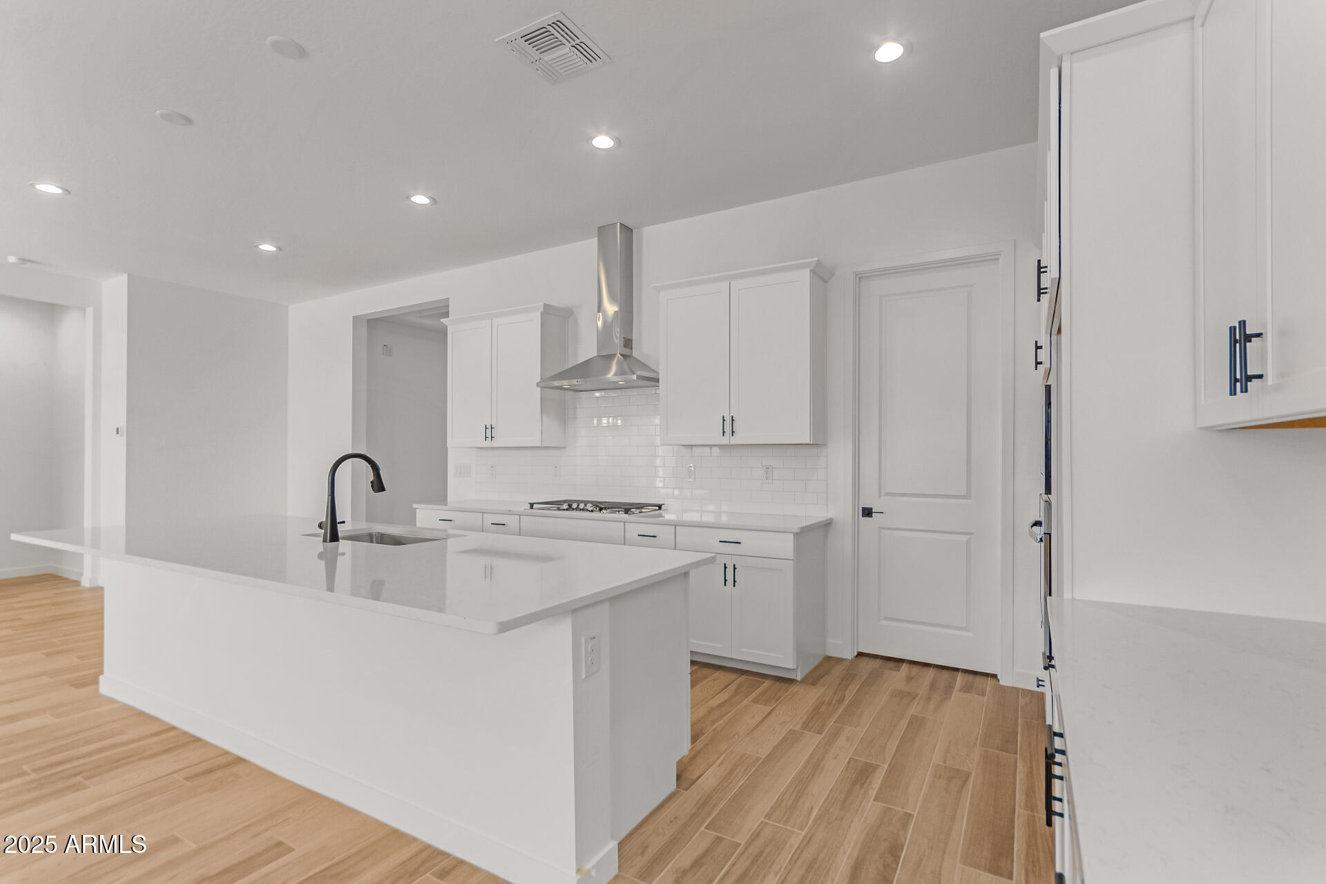 15821 W BRONCO Trail