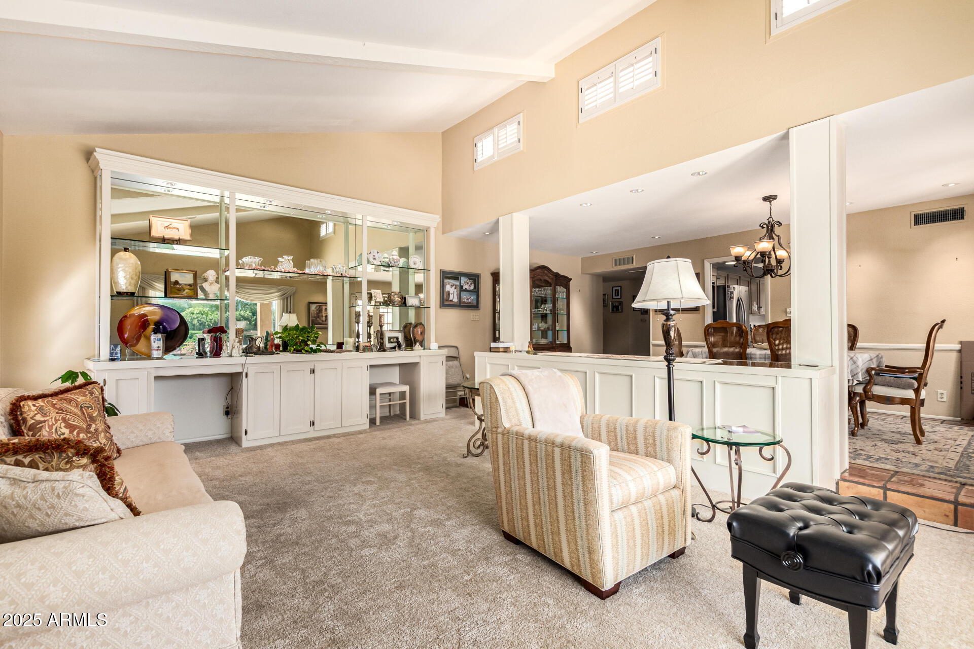 5461 E VIA BUENA Vista