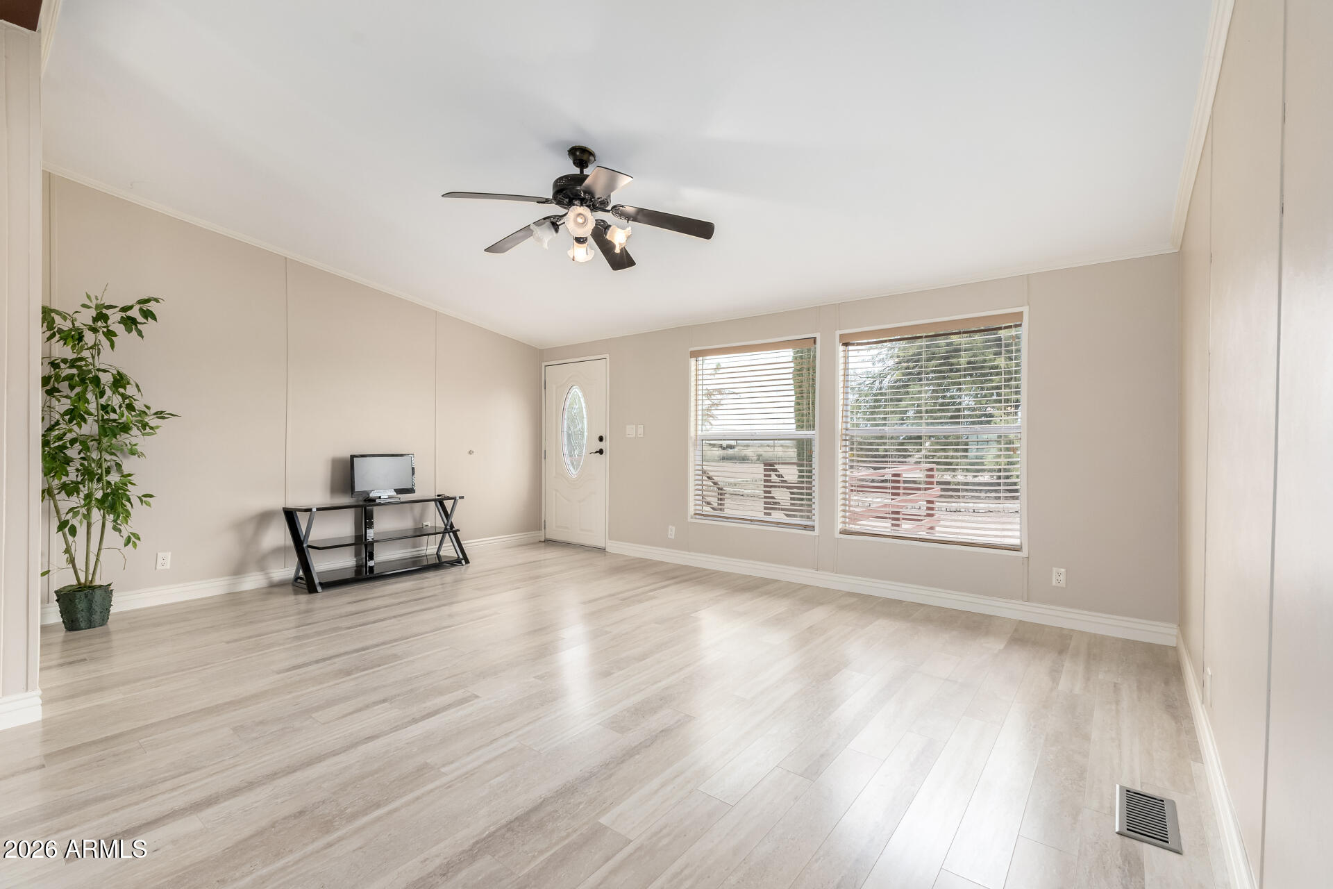 33606 W DURANGO Street