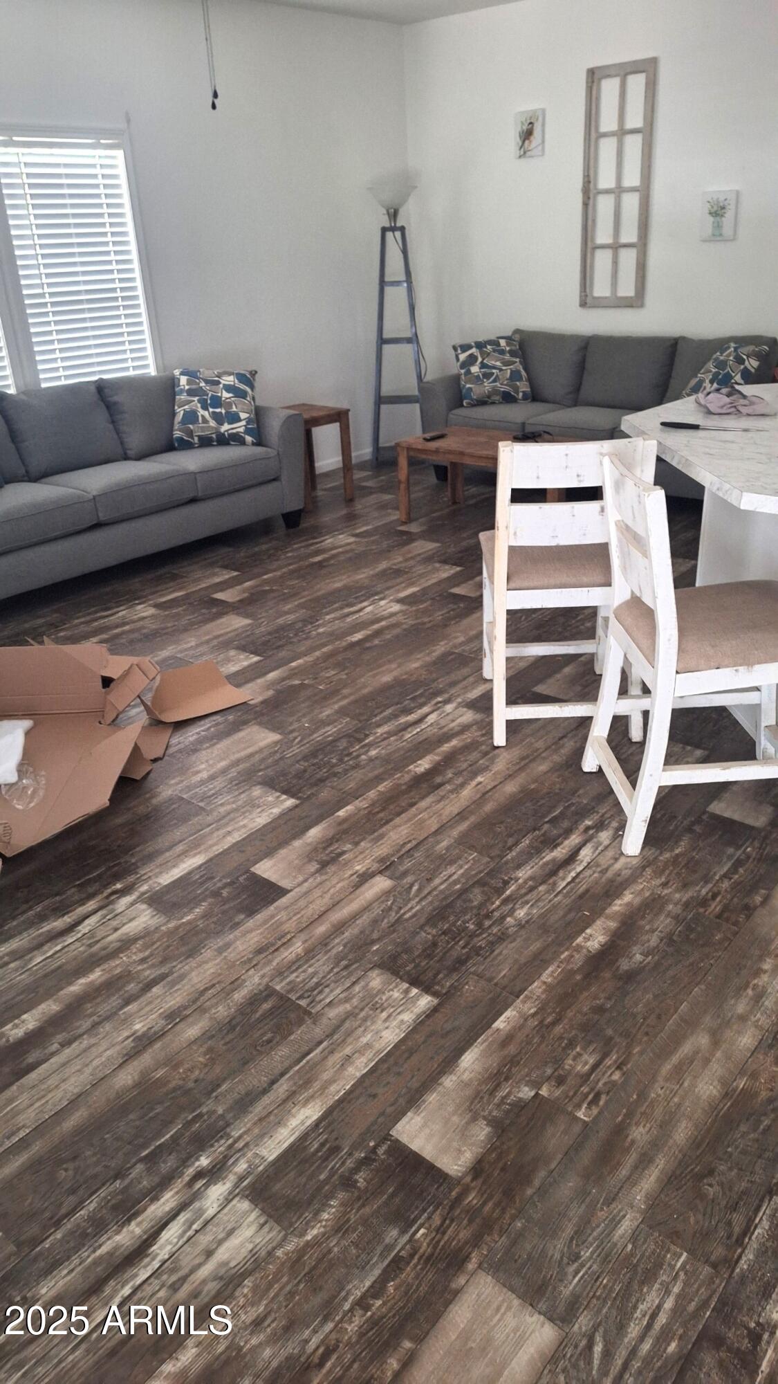 7259 E JUANITA Avenue