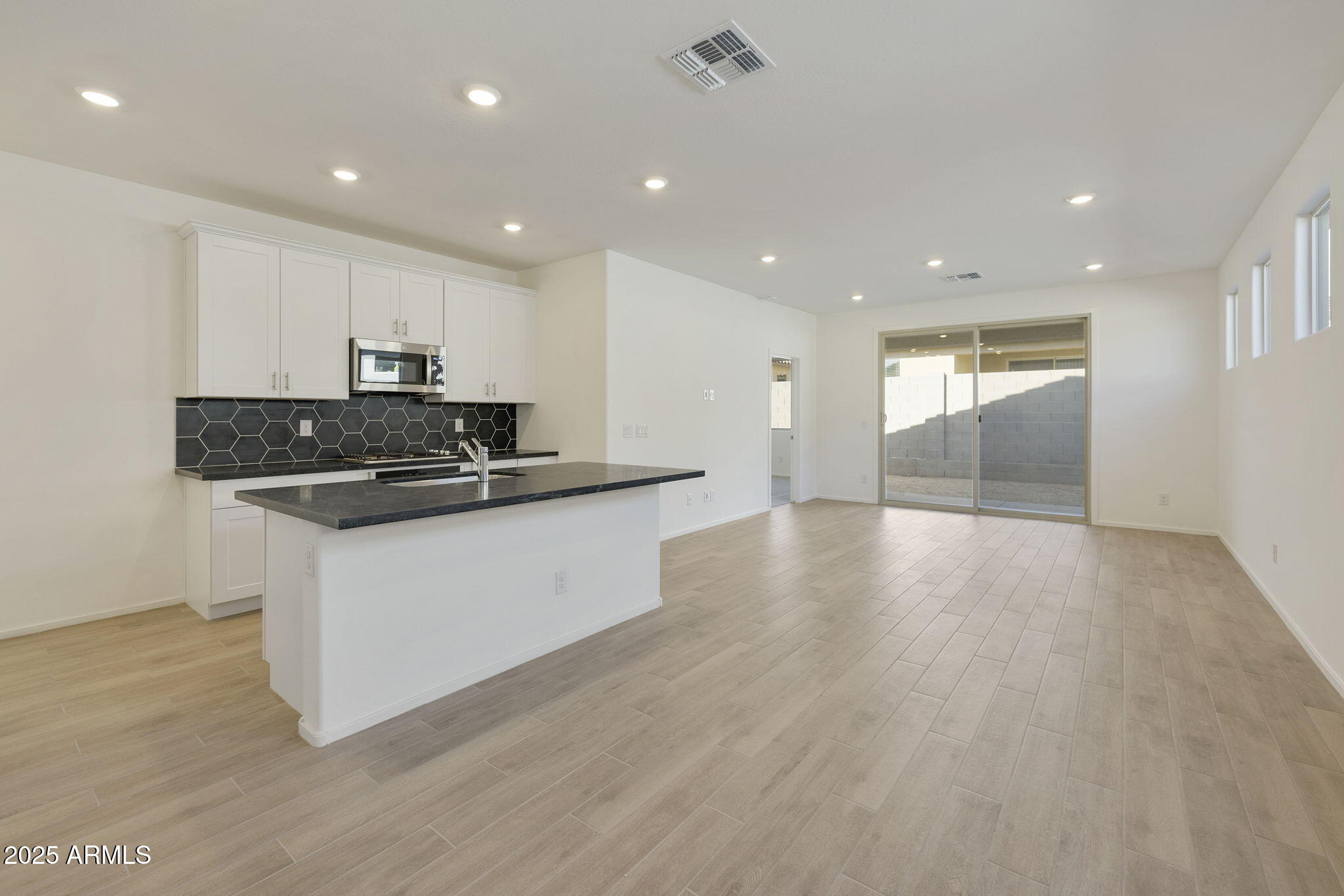 14667 W SURREY Drive