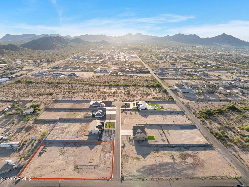 Photo of 1945 W Lincoln Court #368, Queen Creek, AZ 85144 (MLS # 6921674)