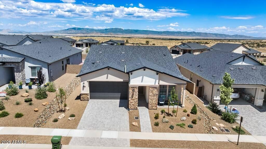 5209 MEANDERING Trail
