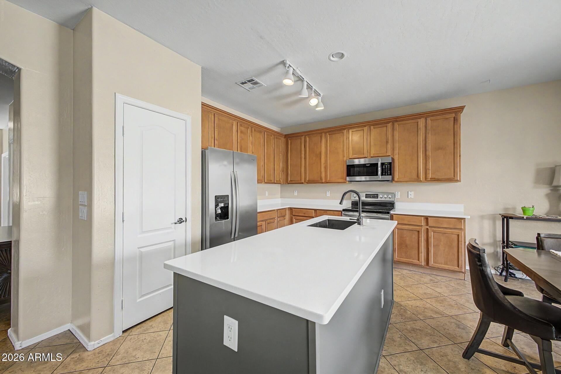 MOUNTAIN GATE PHASE 3 4 - Residential