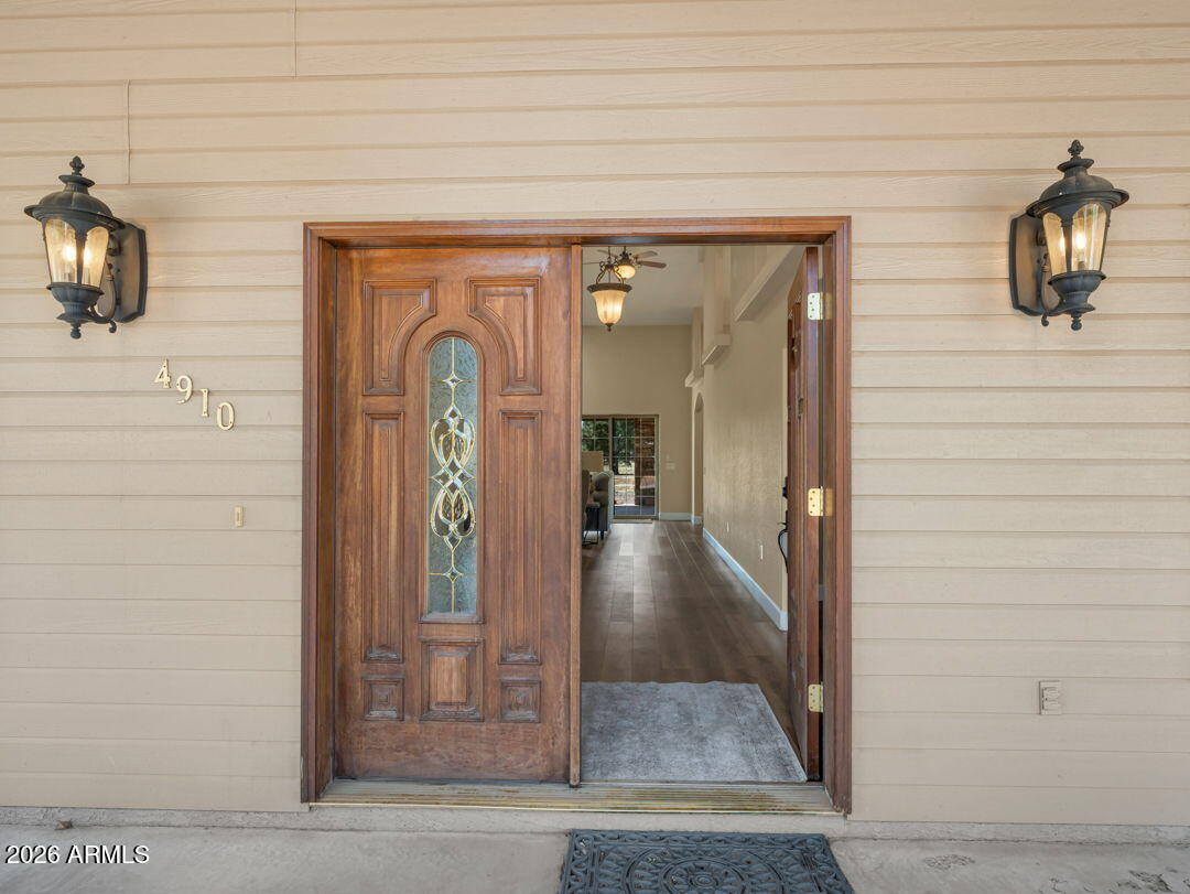 4910 CAMINO DE LOS VIENTOS --