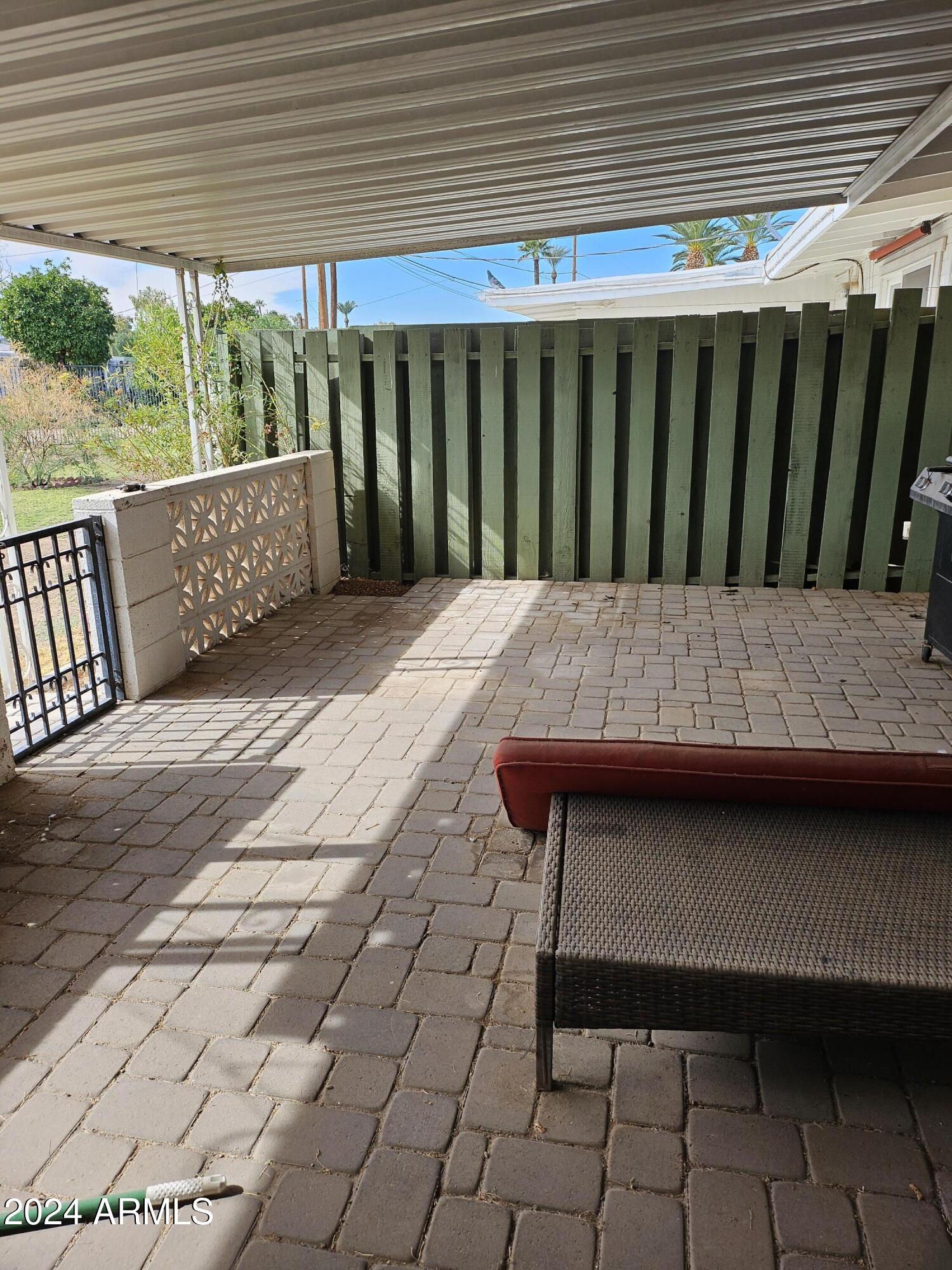 10307 W OAKMONT Drive
