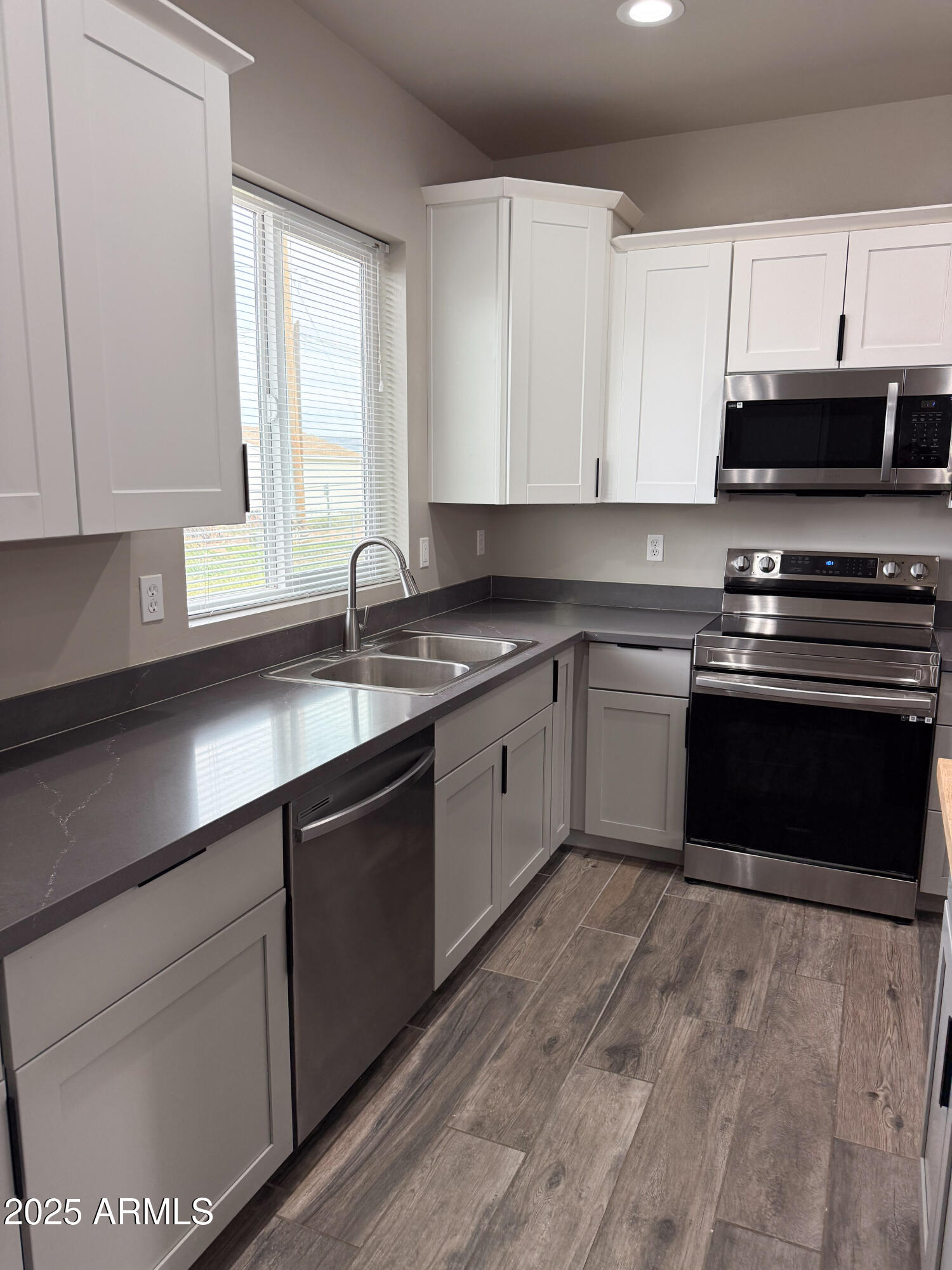 4850 E OSWEGO Street