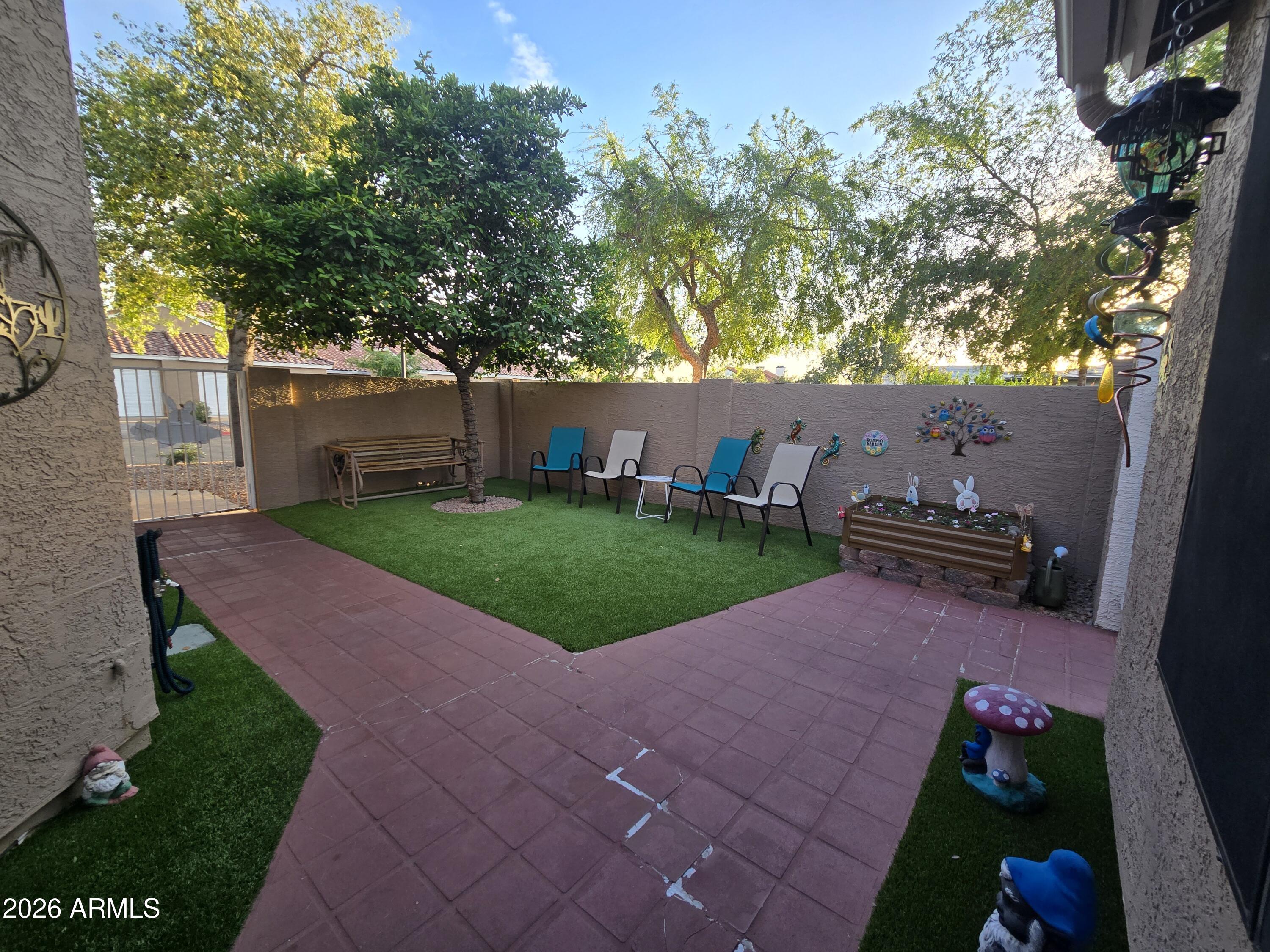 3510 E HAMPTON Avenue 44