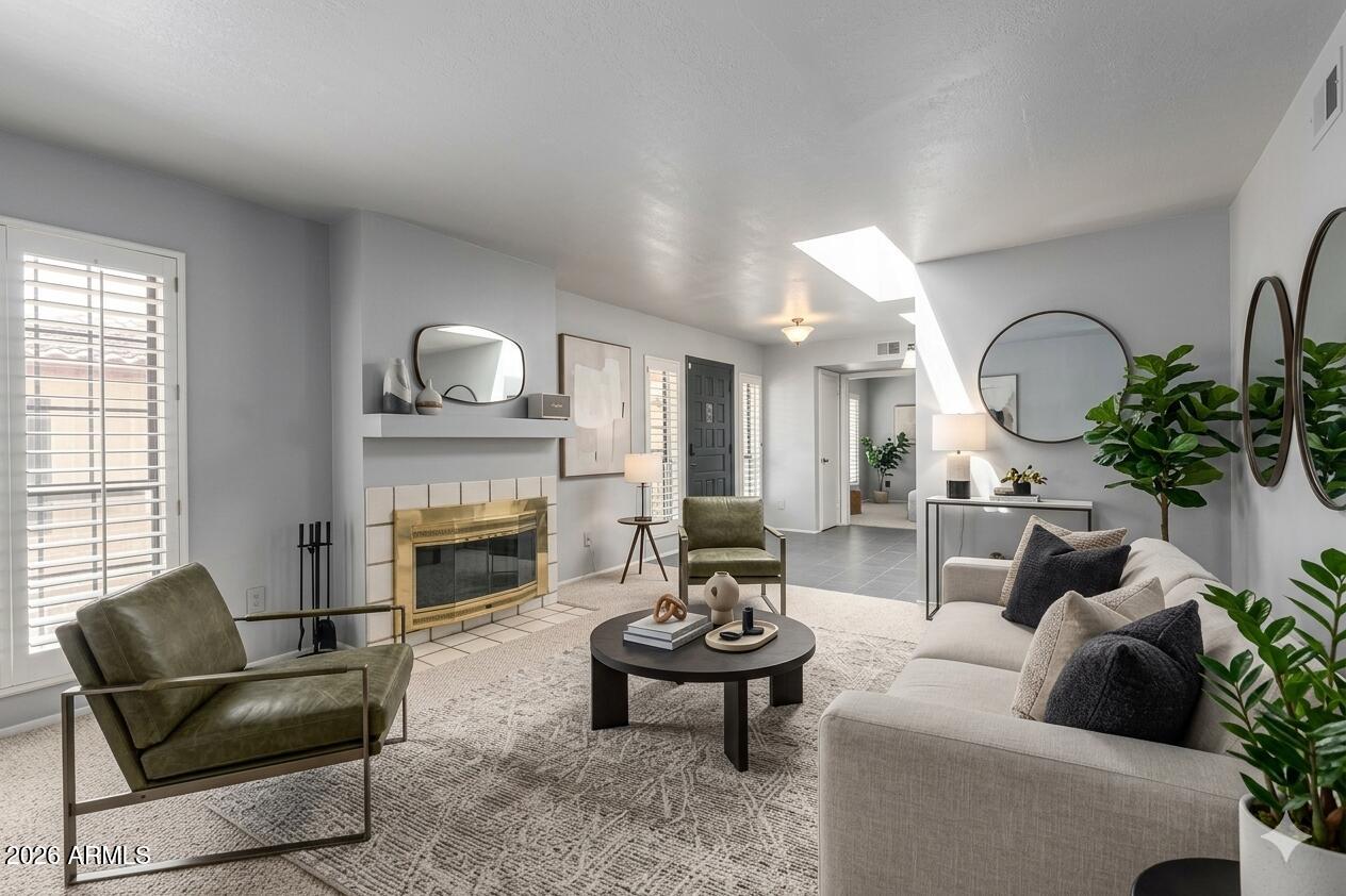 8231 N 21ST Drive E208