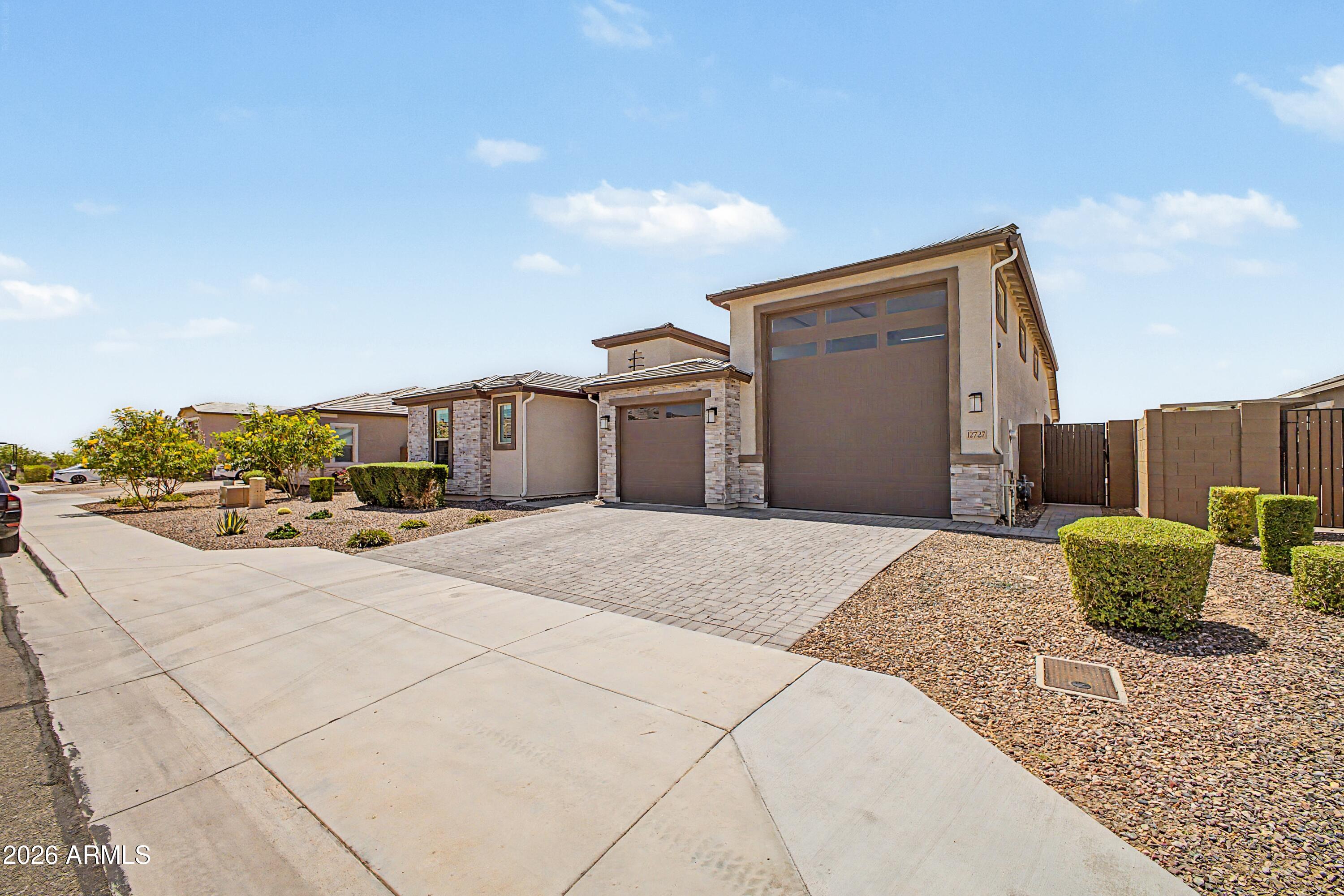 12727 W Sierra Vista Drive