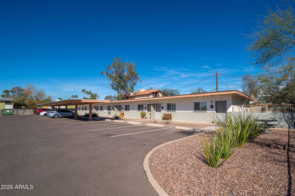 Photo of 604 S Roosevelt Street, Tempe, AZ 85281 (MLS # 6993853)