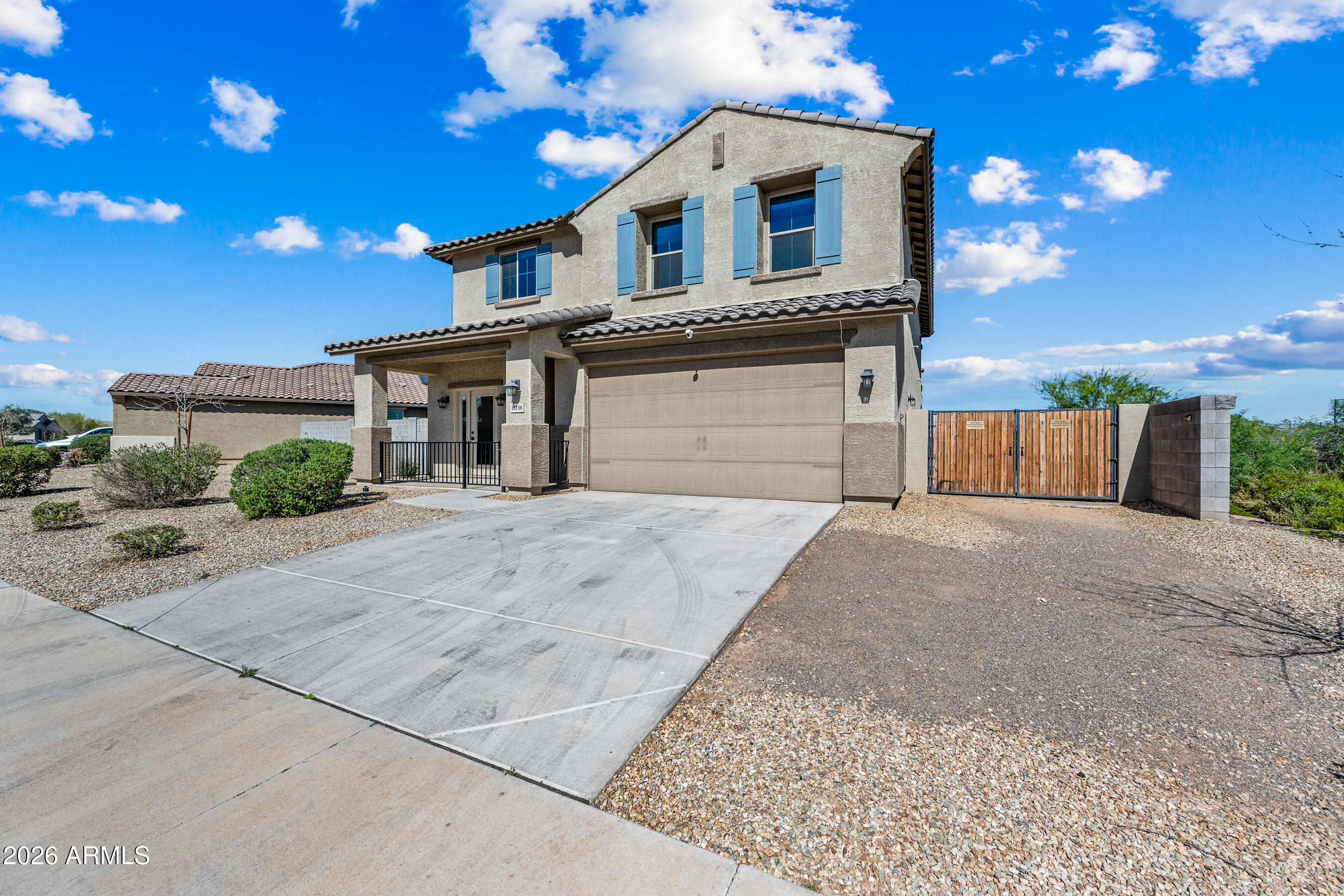 18138 W ROBIN Lane
