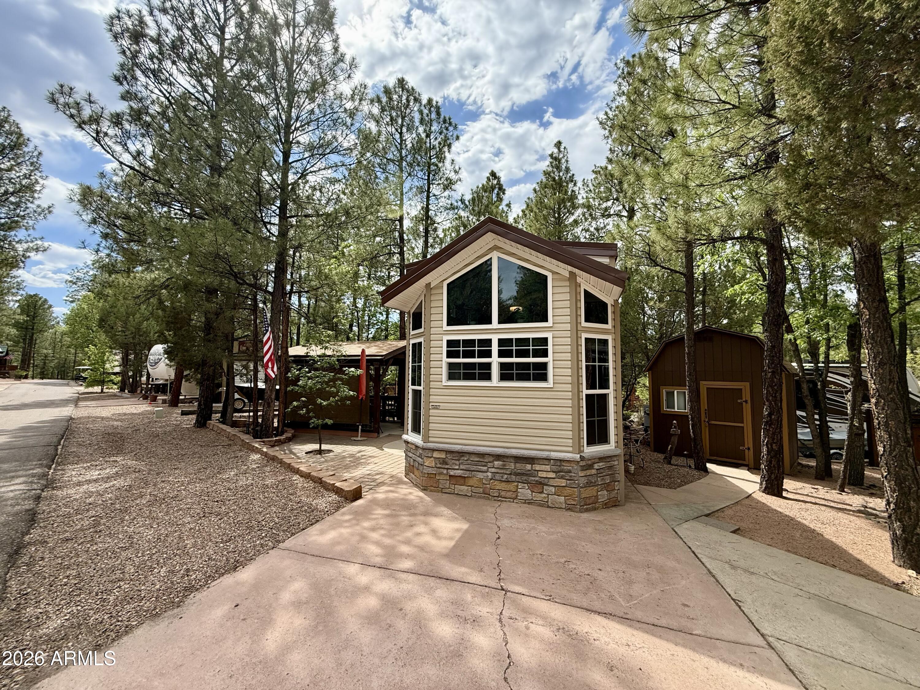 WHITE MOUNTAIN VACATION VILLAGE UNIT 2 - Residential
