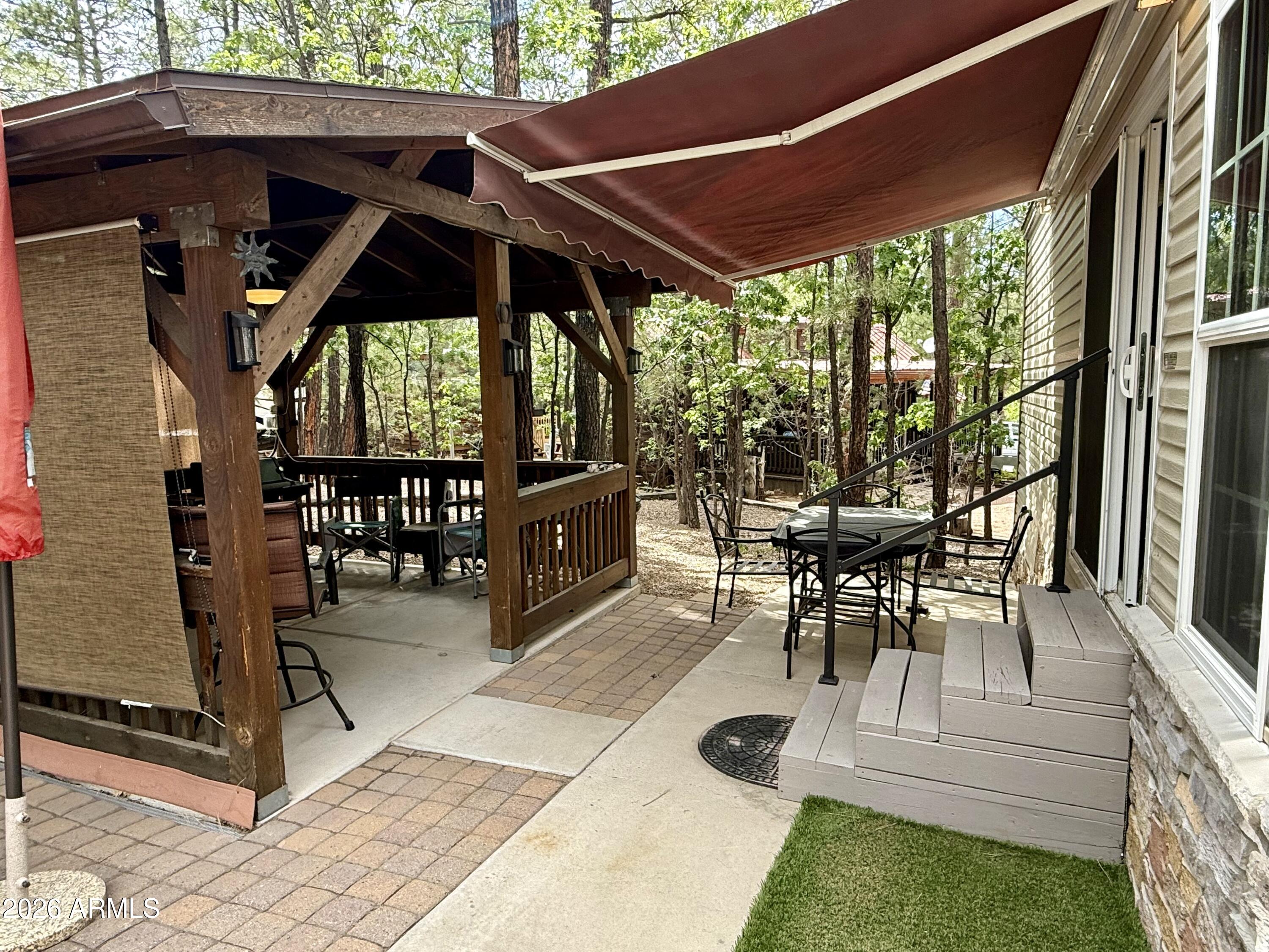 WHITE MOUNTAIN VACATION VILLAGE UNIT 2 - Residential