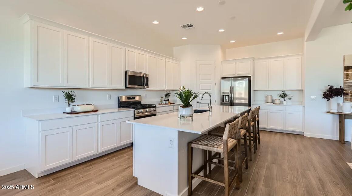 9635 W FLOWER Street