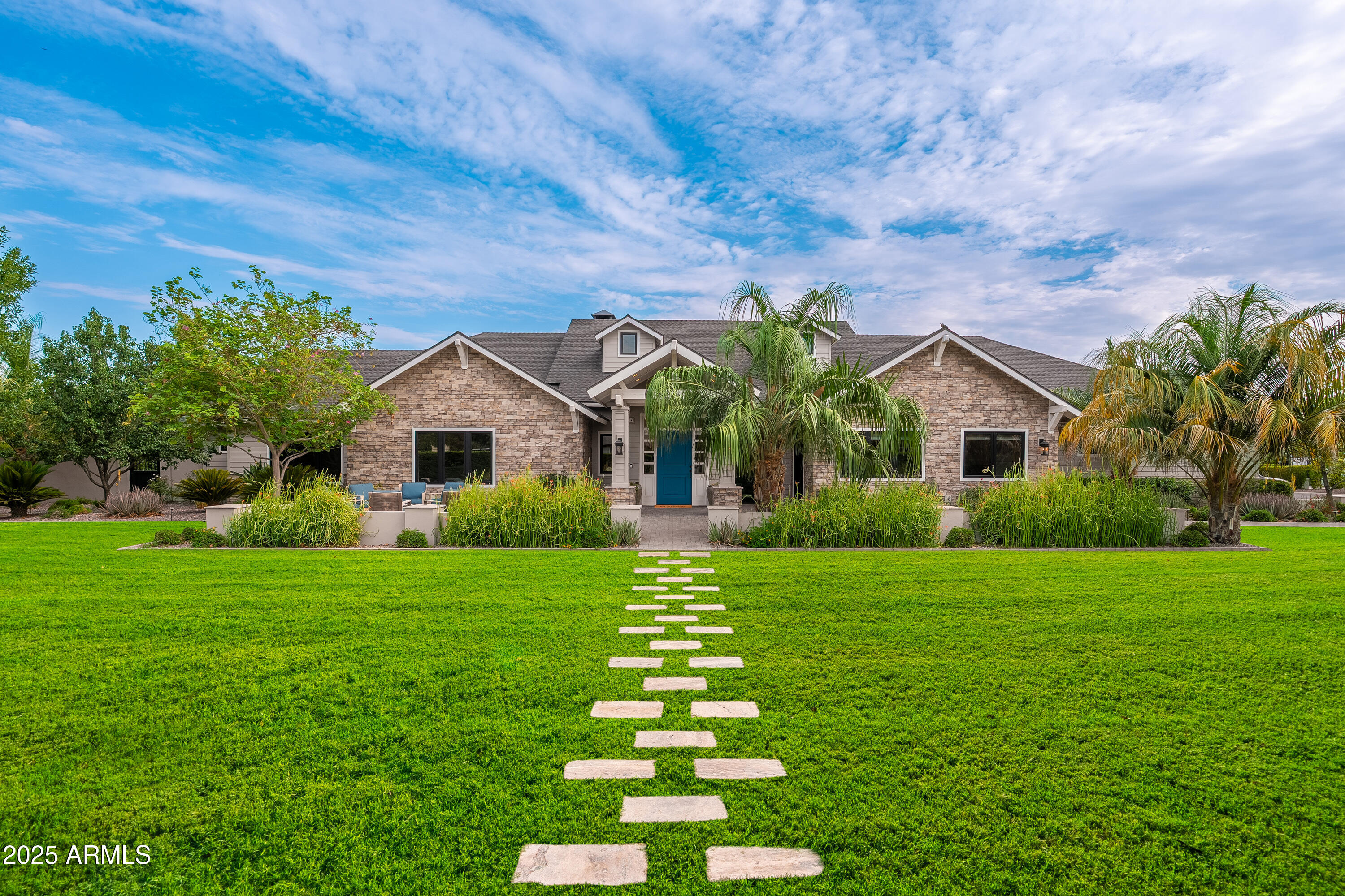 5401 E CALLE DEL MEDIO --