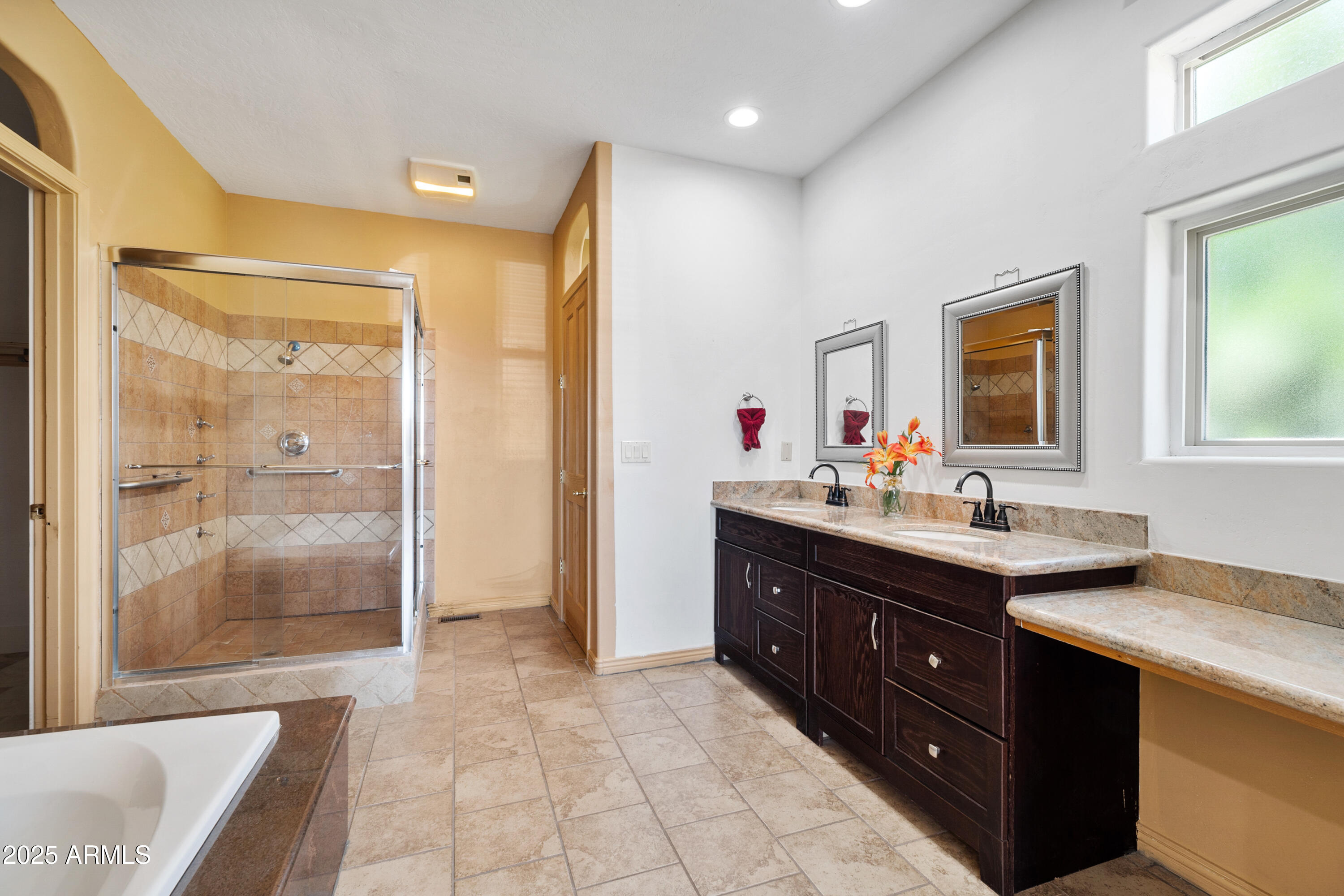 COUNTRY ESTATES UNIT 3 - Residential