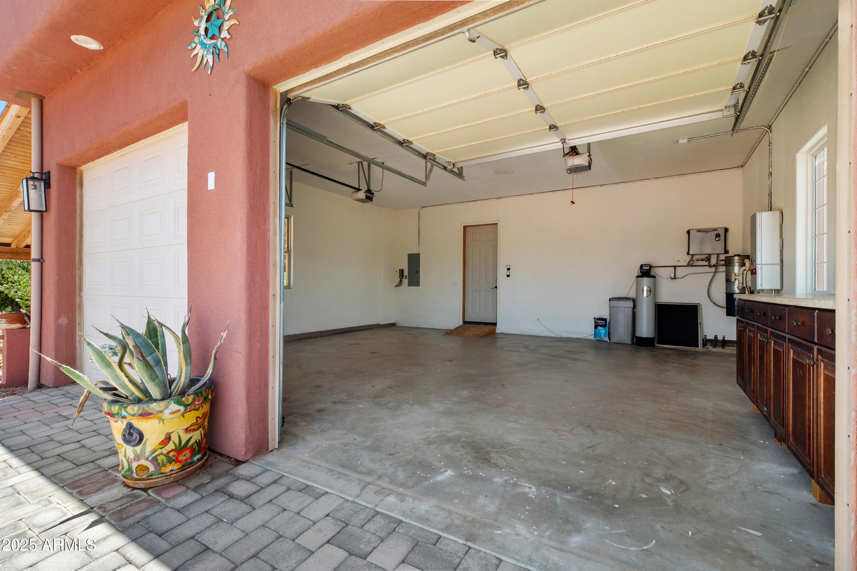 COUNTRY ESTATES UNIT 3 - Residential