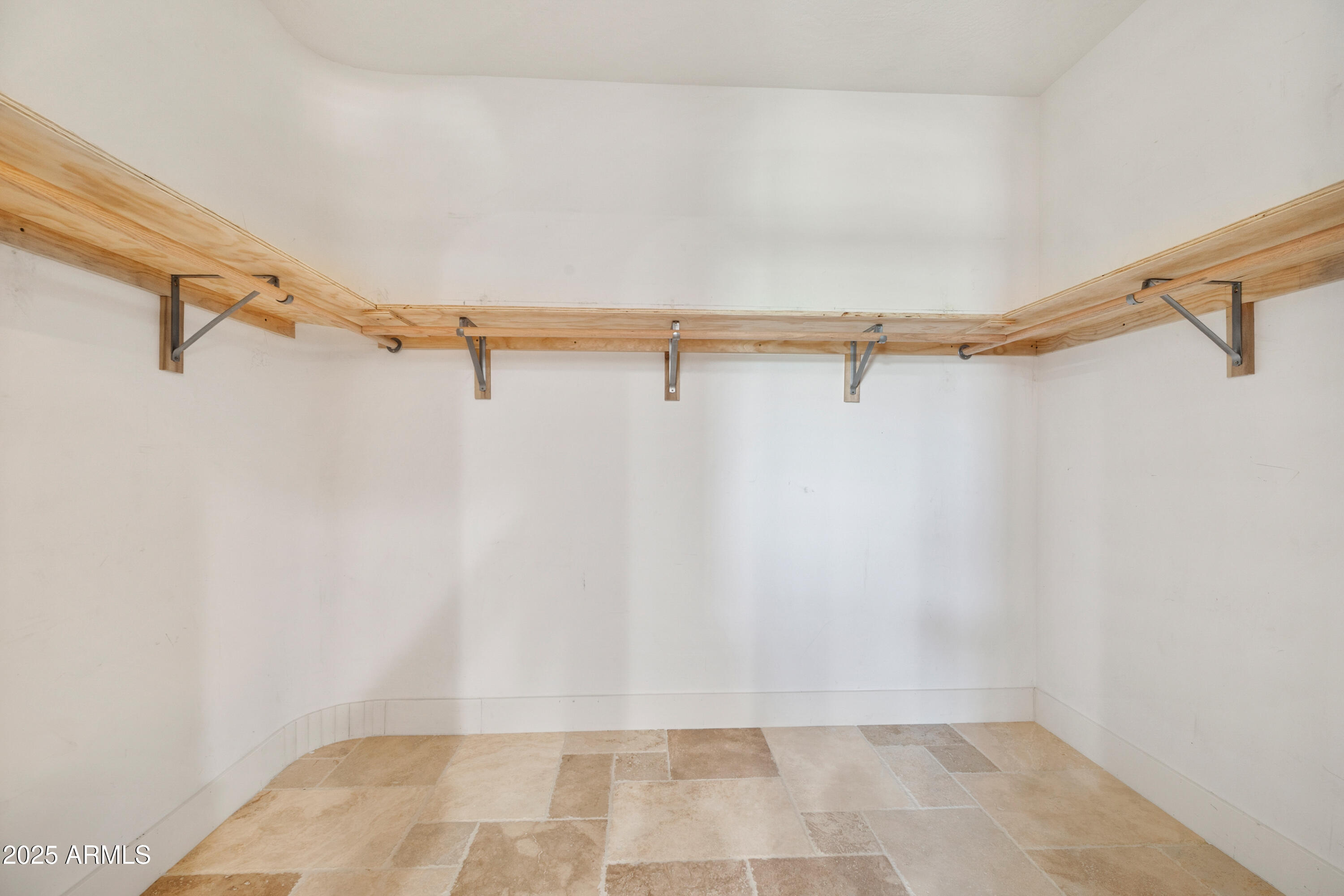 COUNTRY ESTATES UNIT 3 - Residential