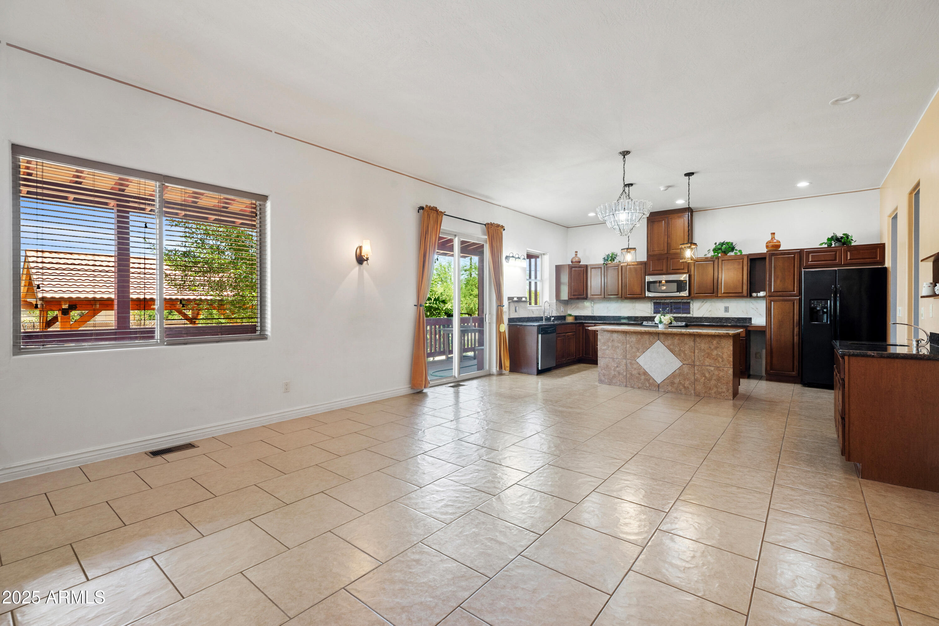 COUNTRY ESTATES UNIT 3 - Residential