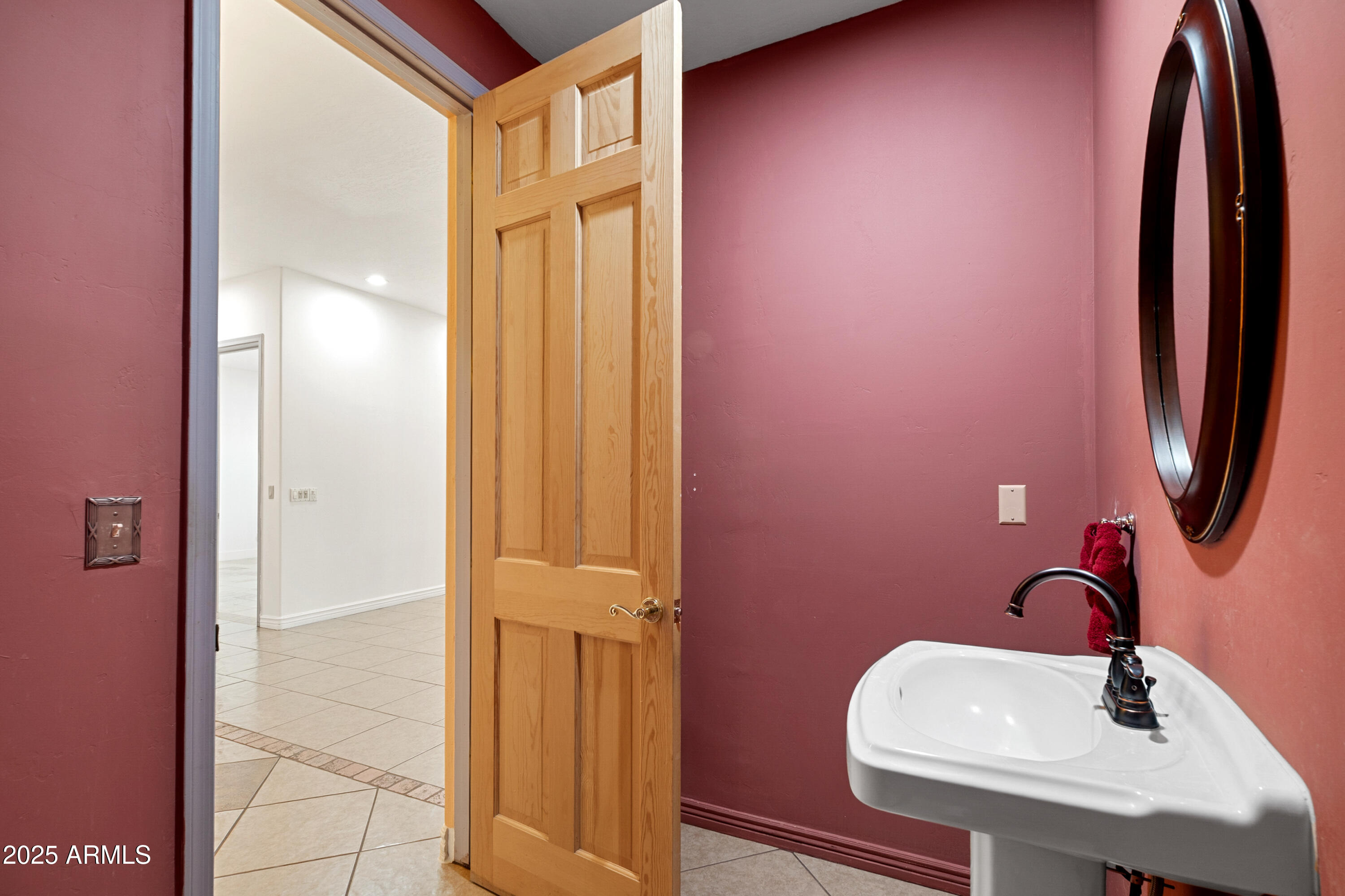 COUNTRY ESTATES UNIT 3 - Residential