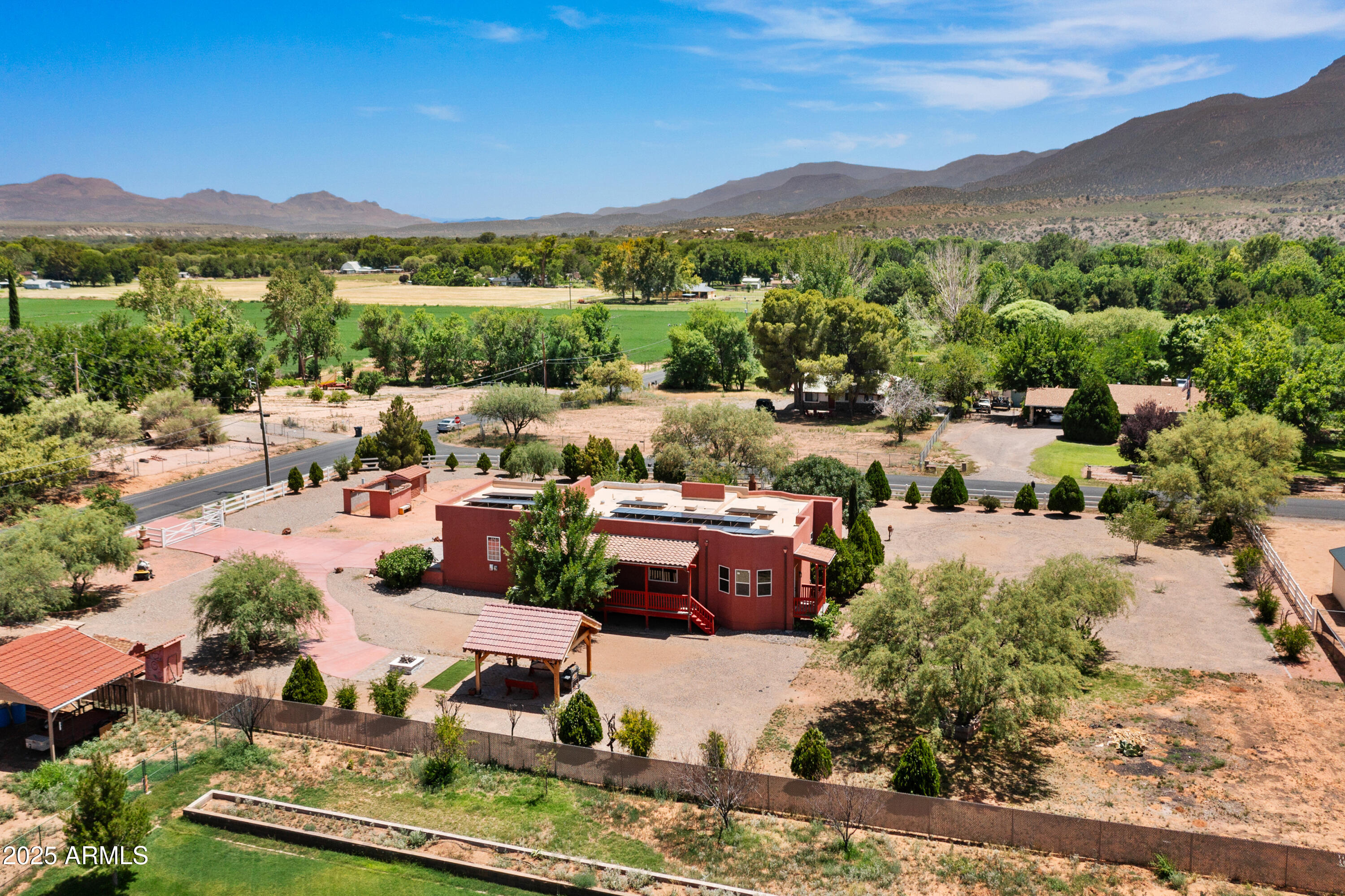COUNTRY ESTATES UNIT 3 - Residential