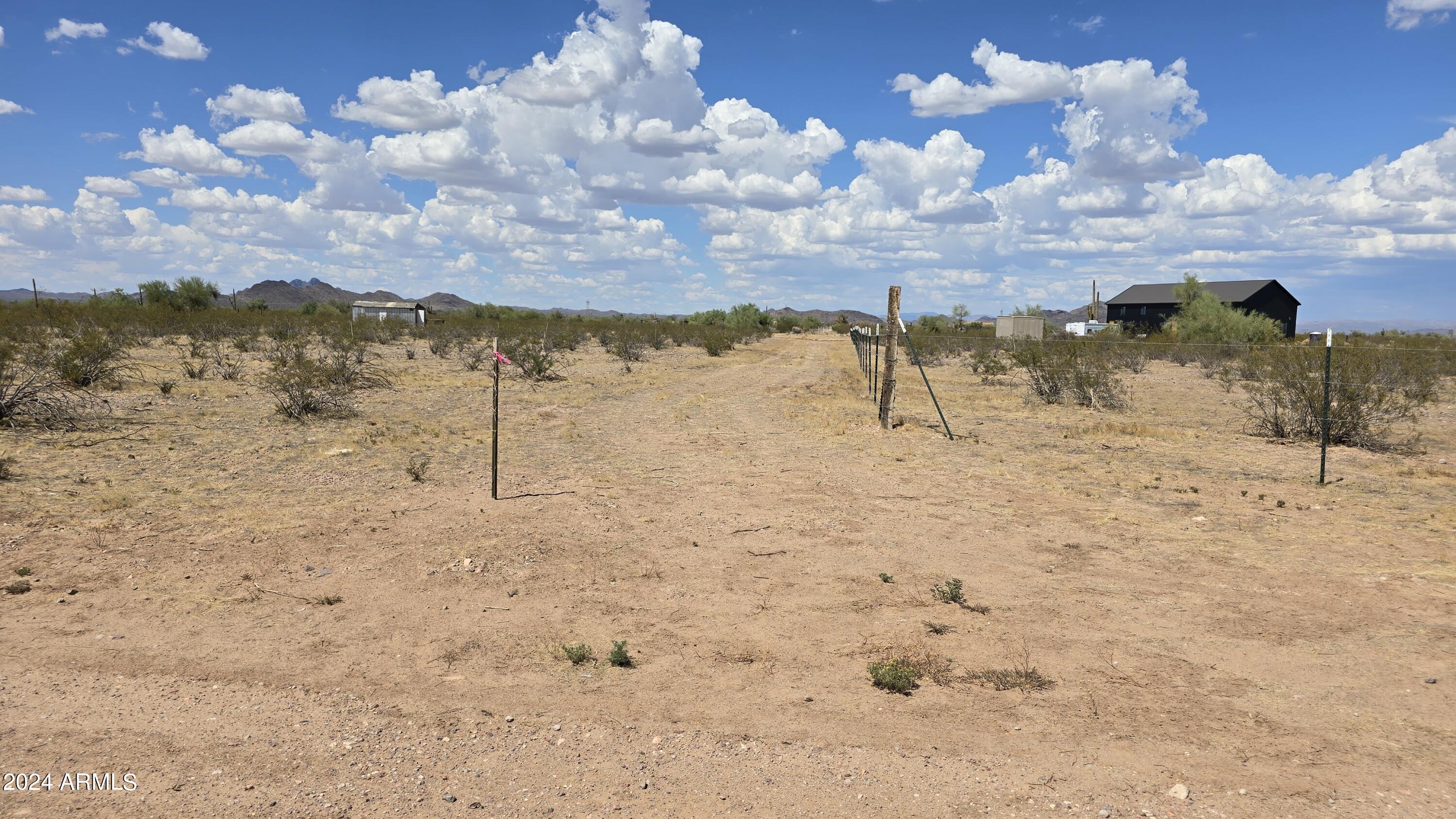 304XX W Wildcat Drive -