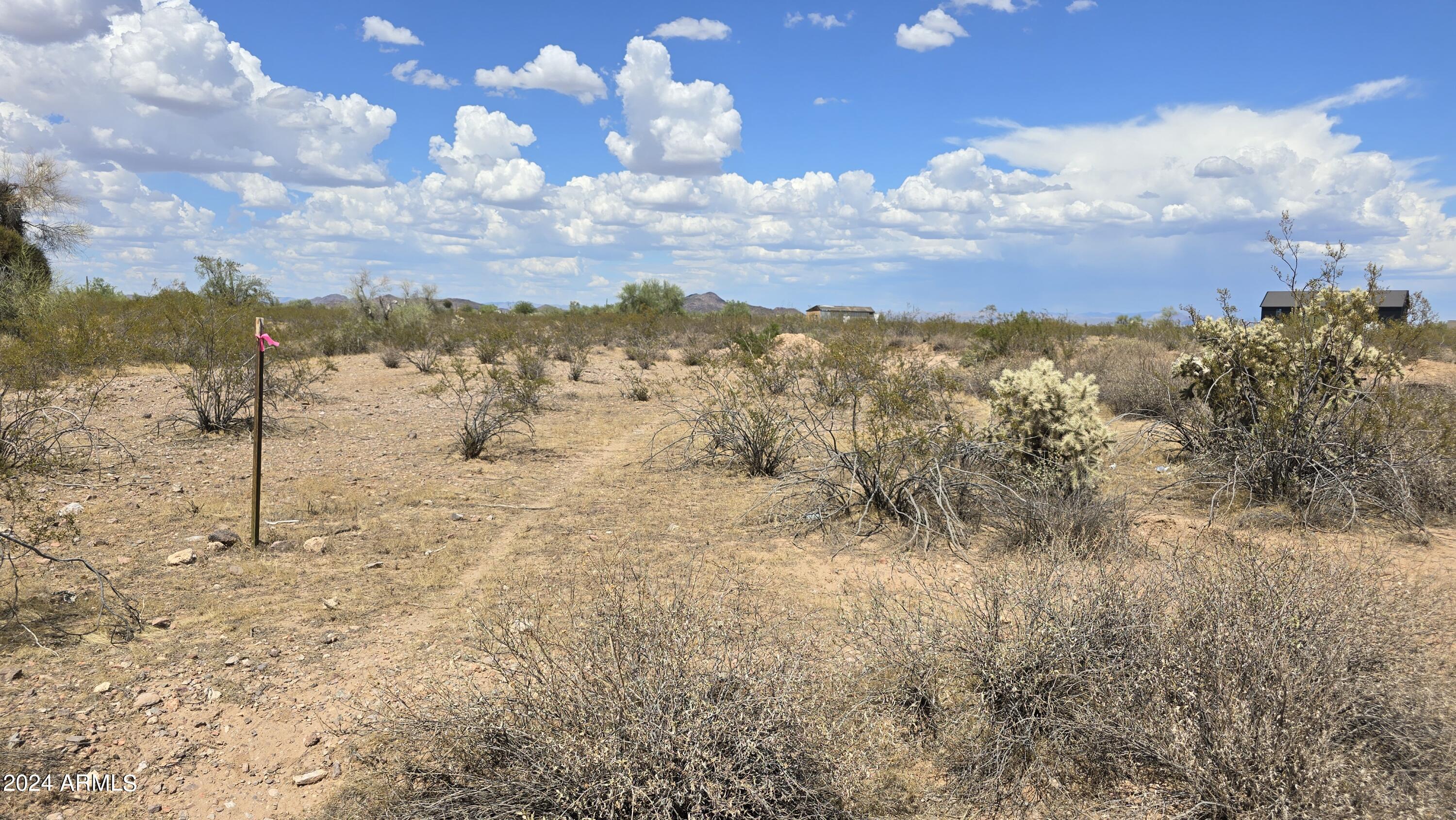 304XX W Wildcat Drive -