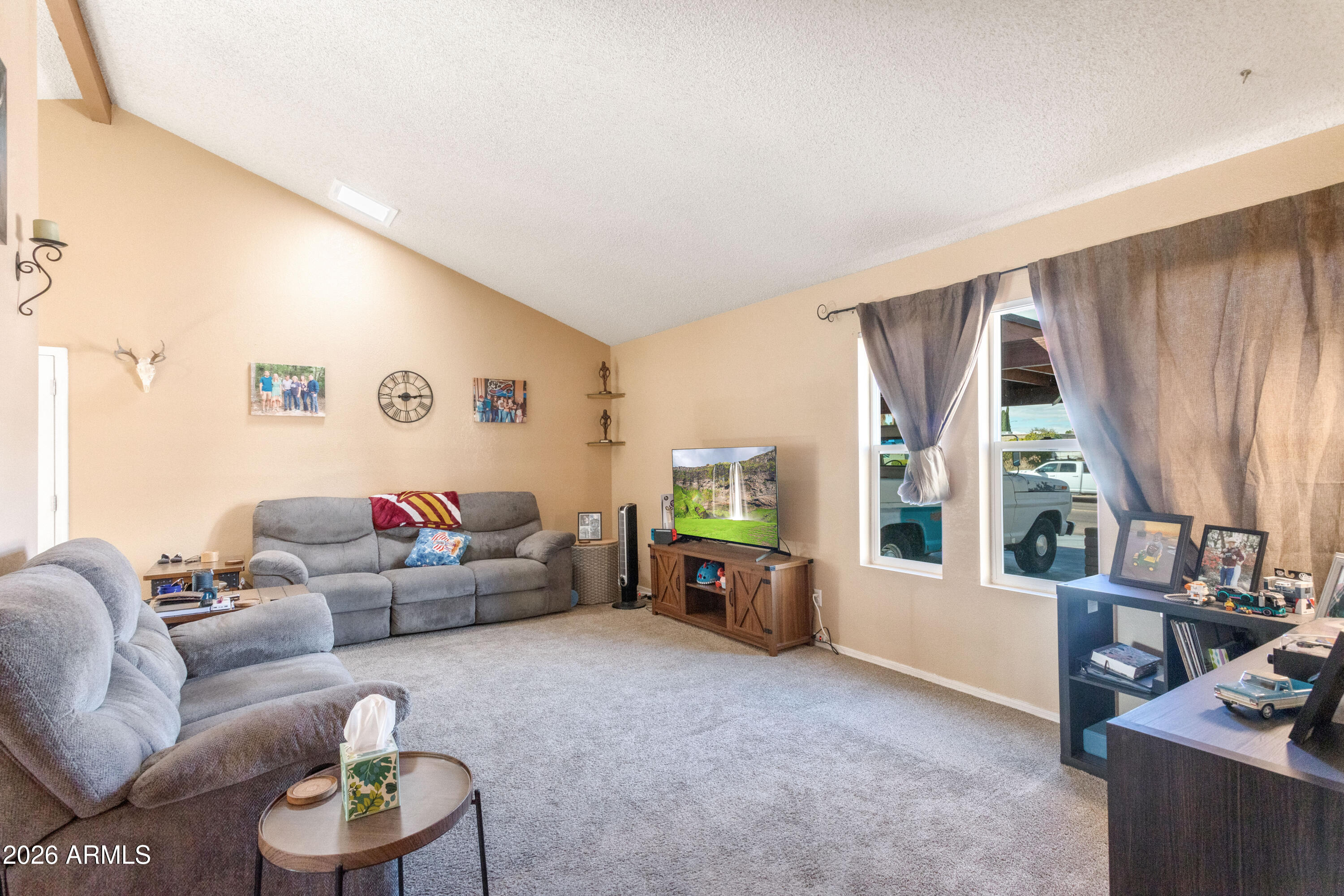 4850 E FOOTHILLS Drive