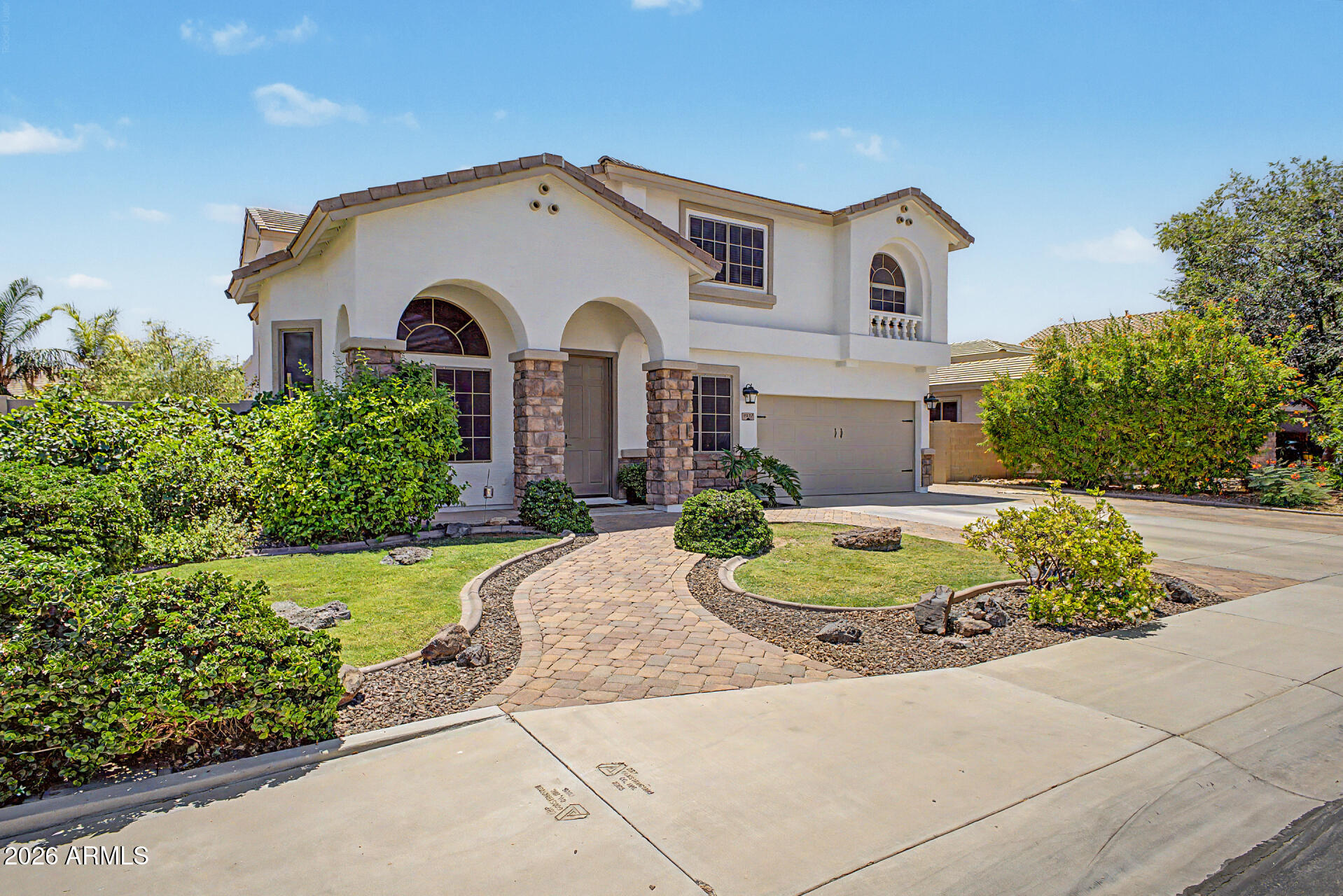 11327 E SONRISA Avenue
