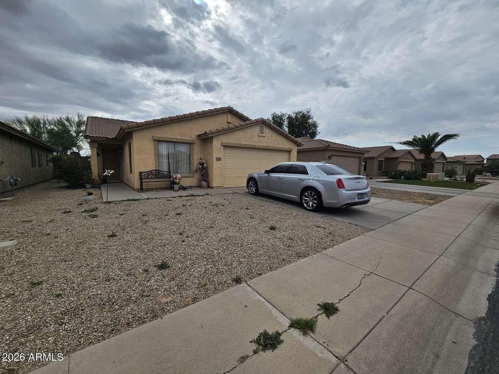 Photo of 43921 W Sagebrush Trail, Maricopa, AZ 85138 (MLS # 6986275)