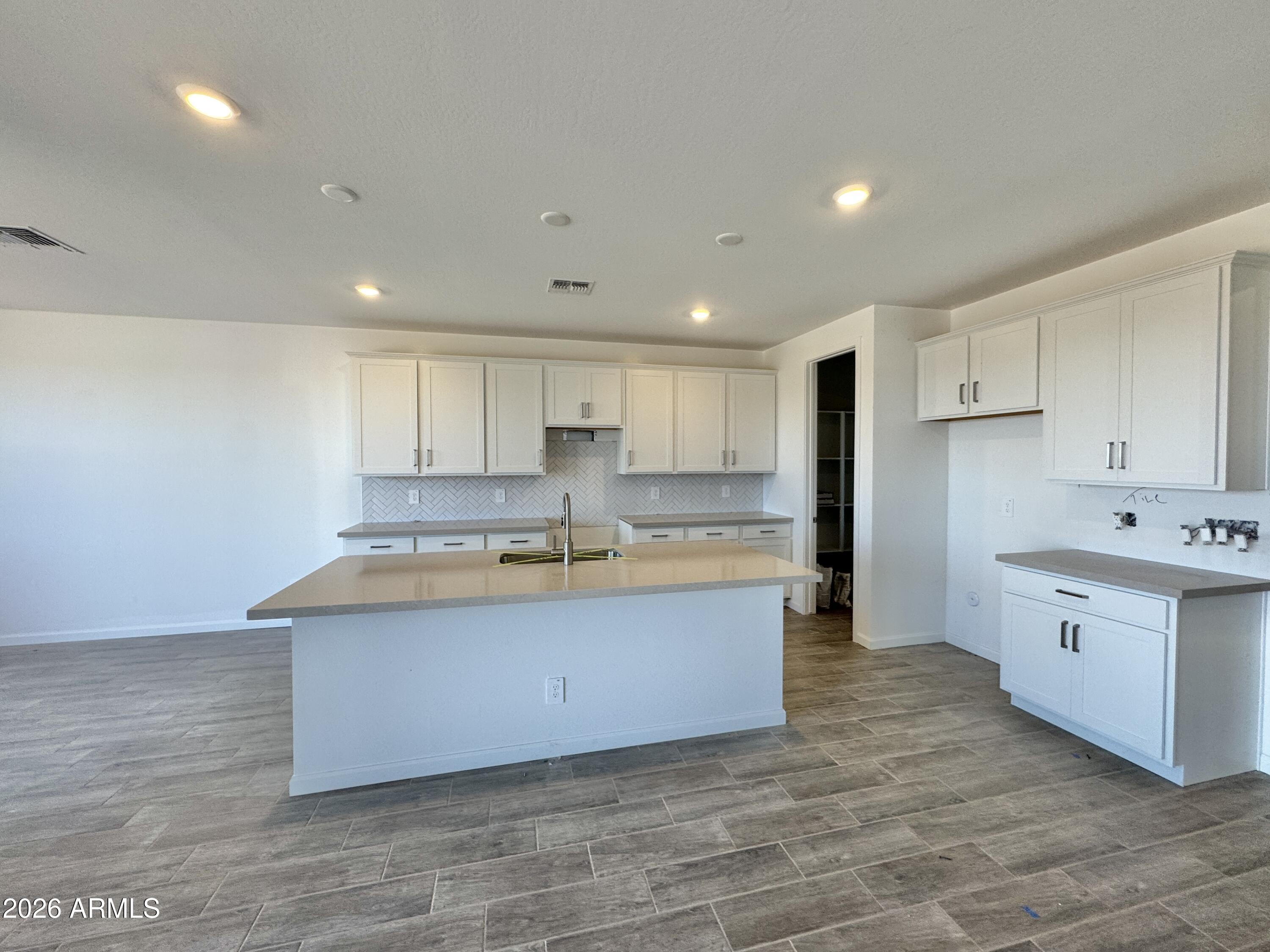 10085 N 156TH Avenue