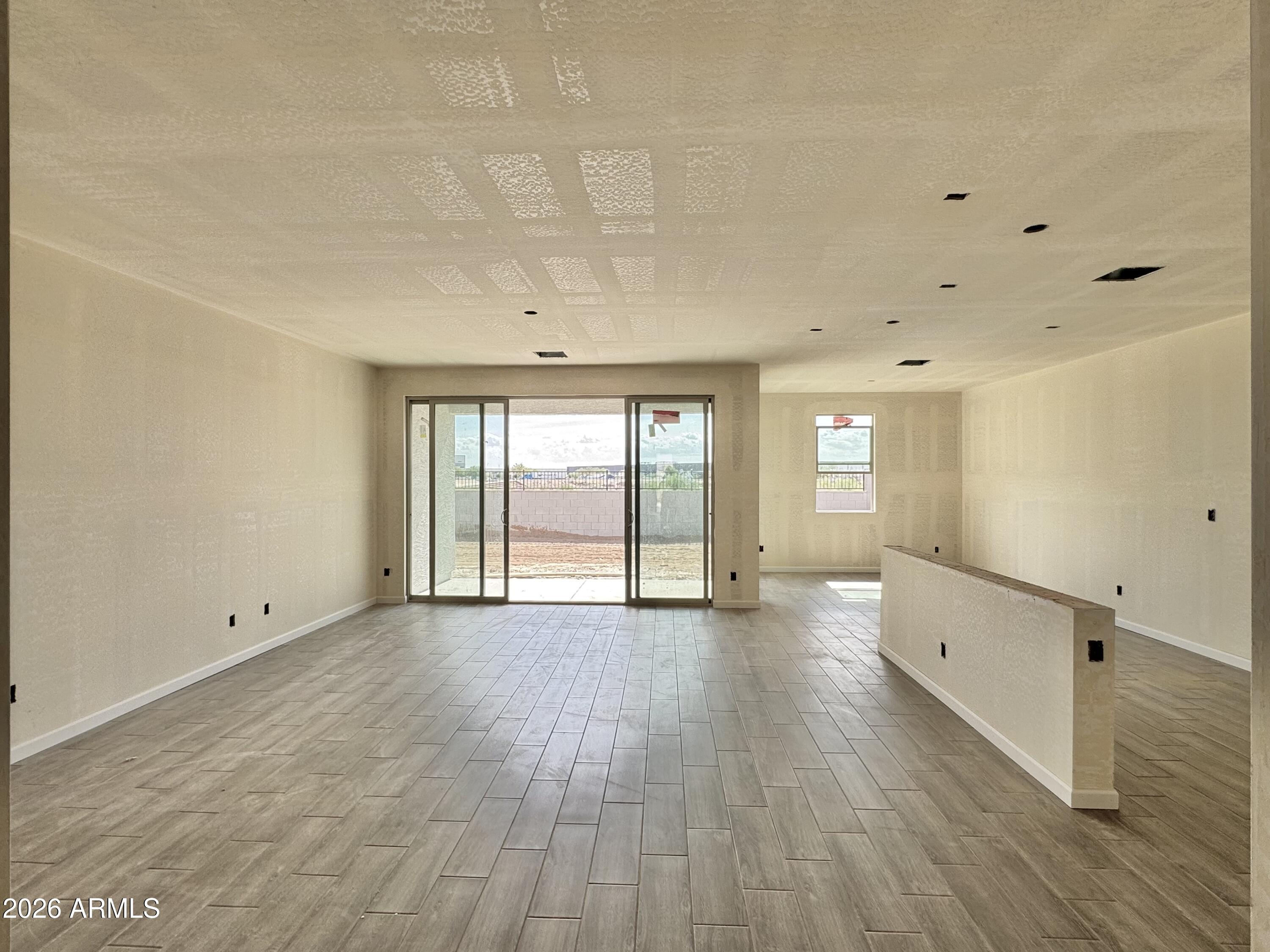 10085 N 156TH Avenue