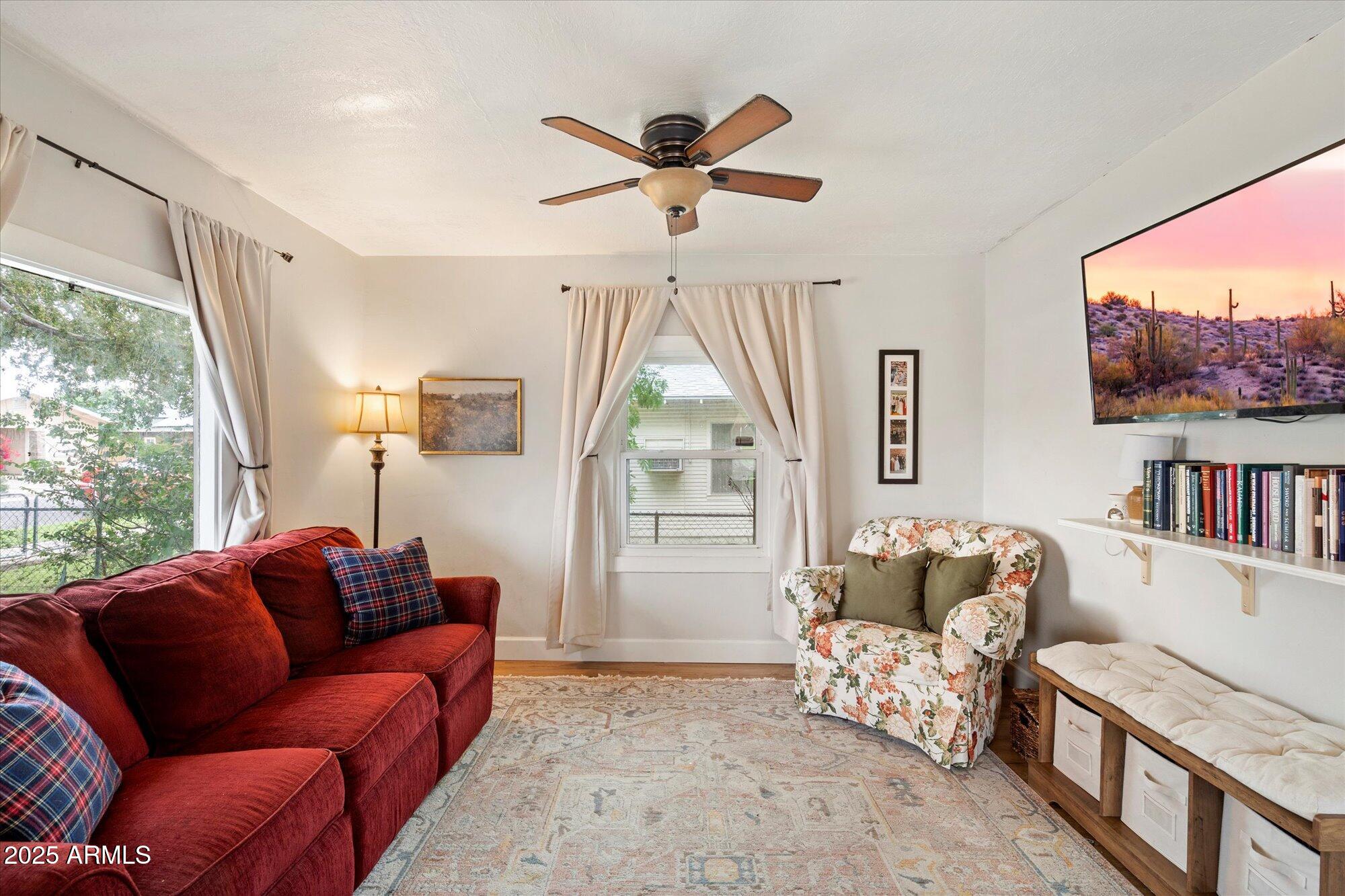 5540 W NORTHVIEW Avenue