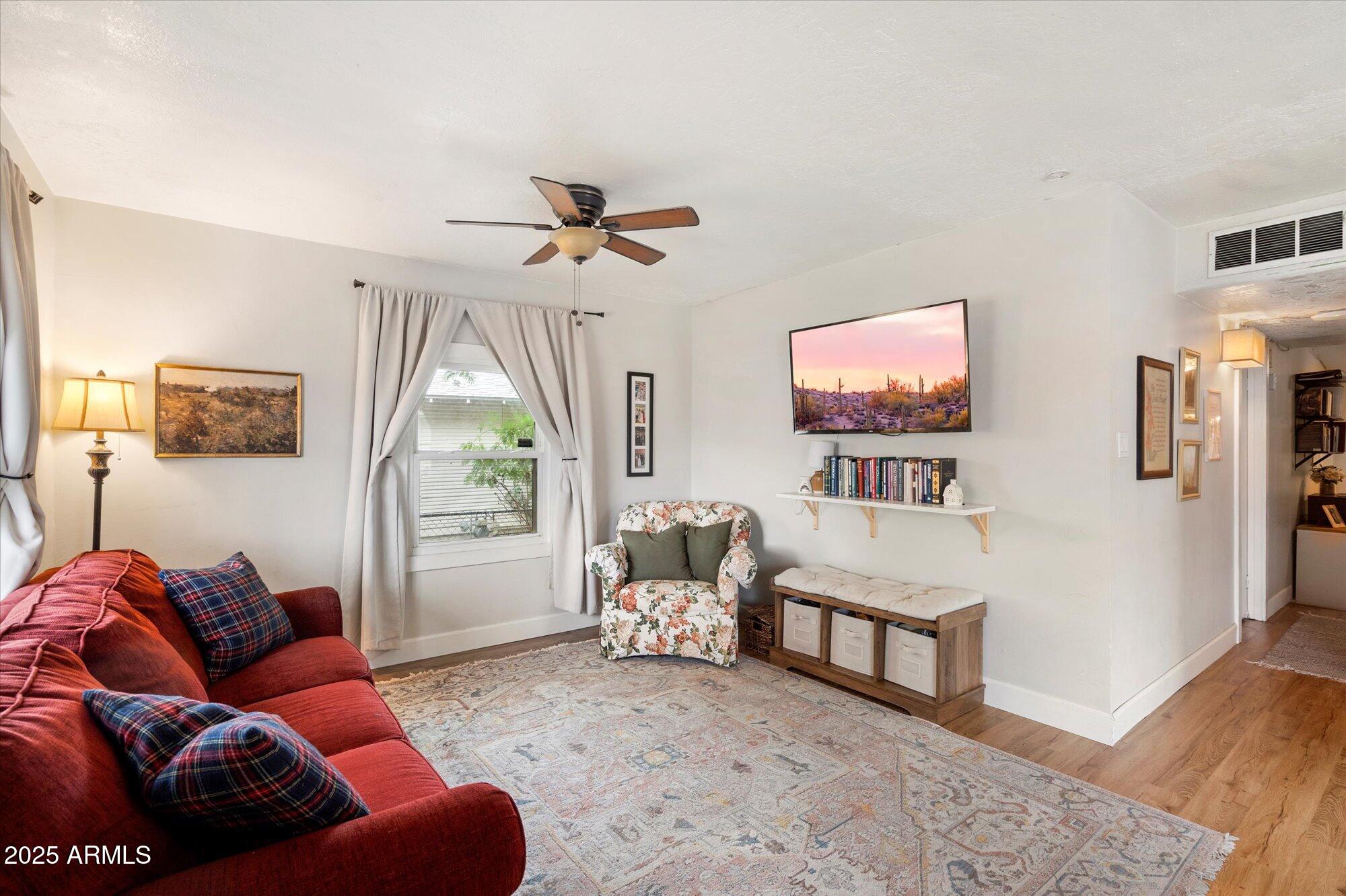 5540 W NORTHVIEW Avenue