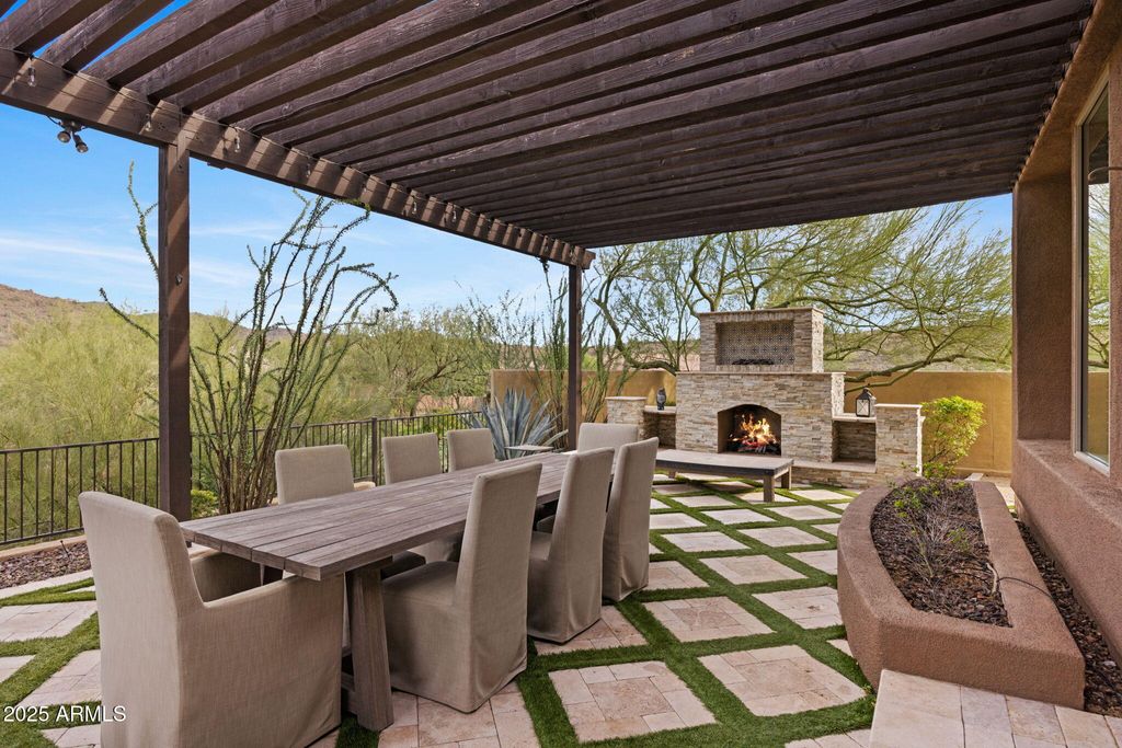 Photo of 2424 W Shinnecock Court, Anthem, AZ 85086 (MLS # 6949065)